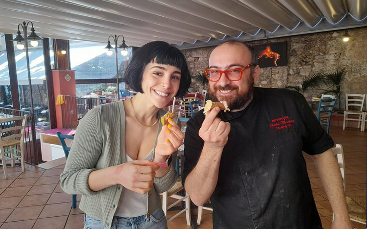 Hands-On Sicilian Cannoli Masterclass in Taormina