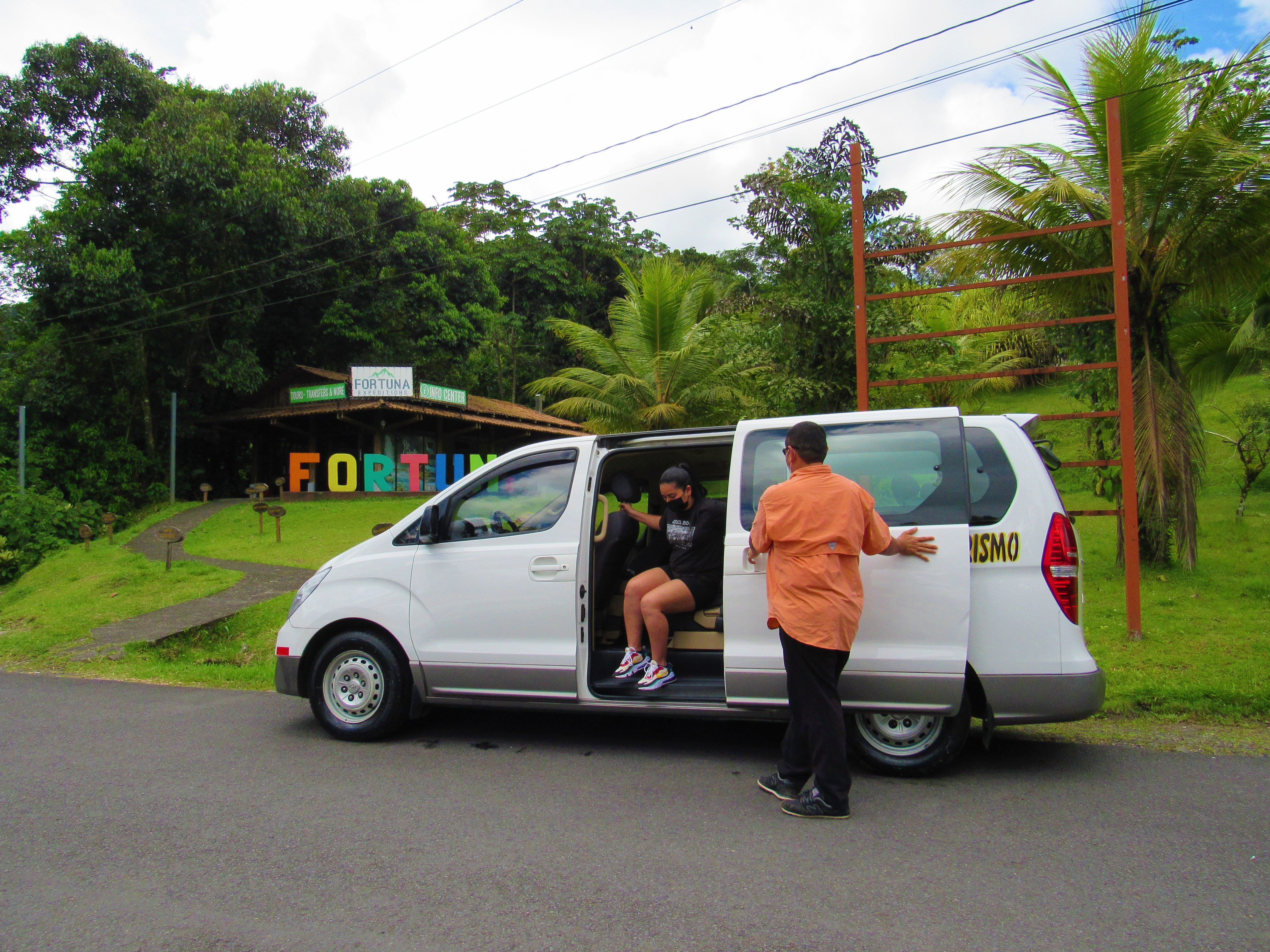 San Jose Airport to La Fortuna Private Transfer
