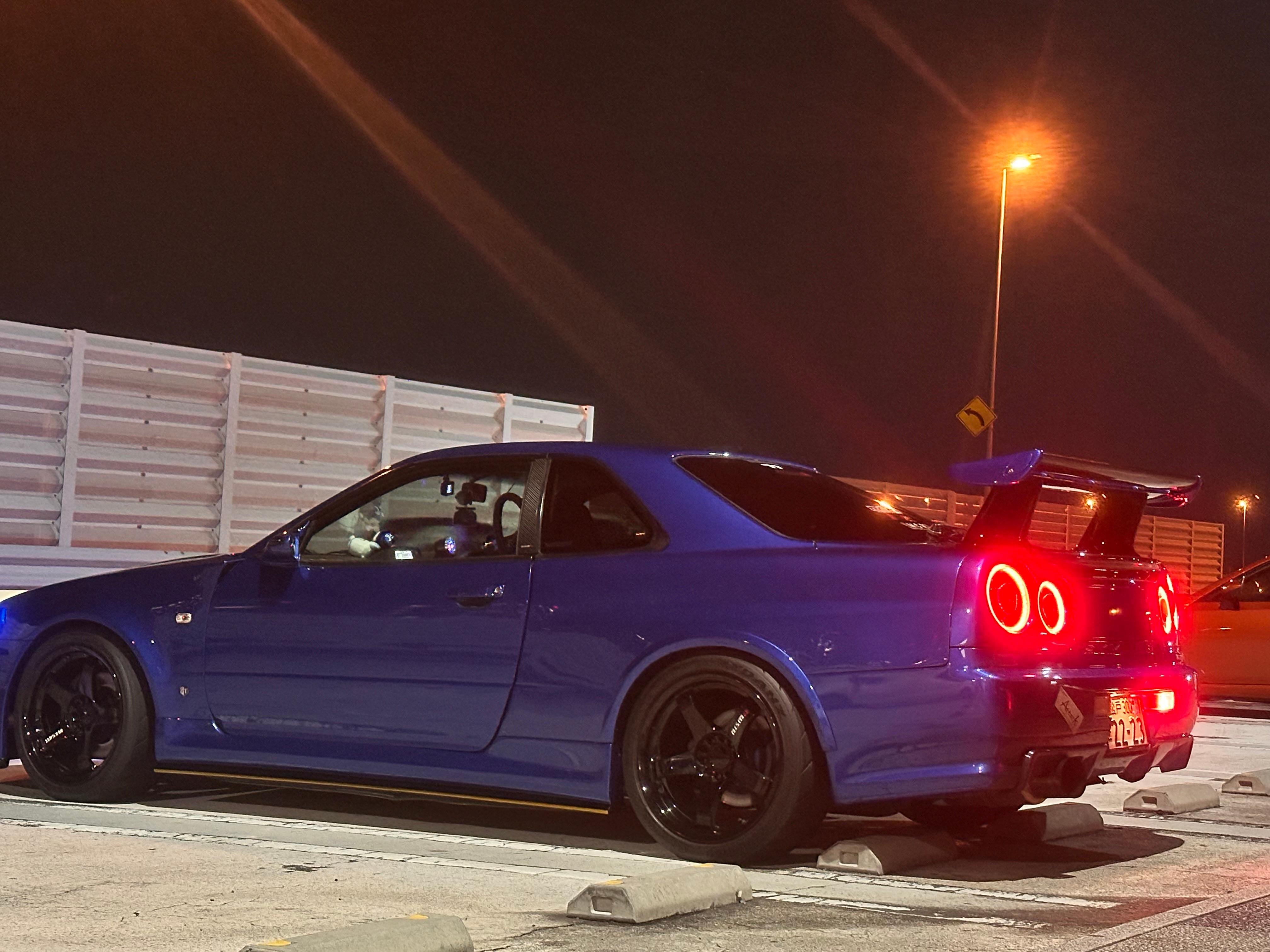 Tokyo: Private JDM Car Tour with Daikoku & Umihotaru PA
