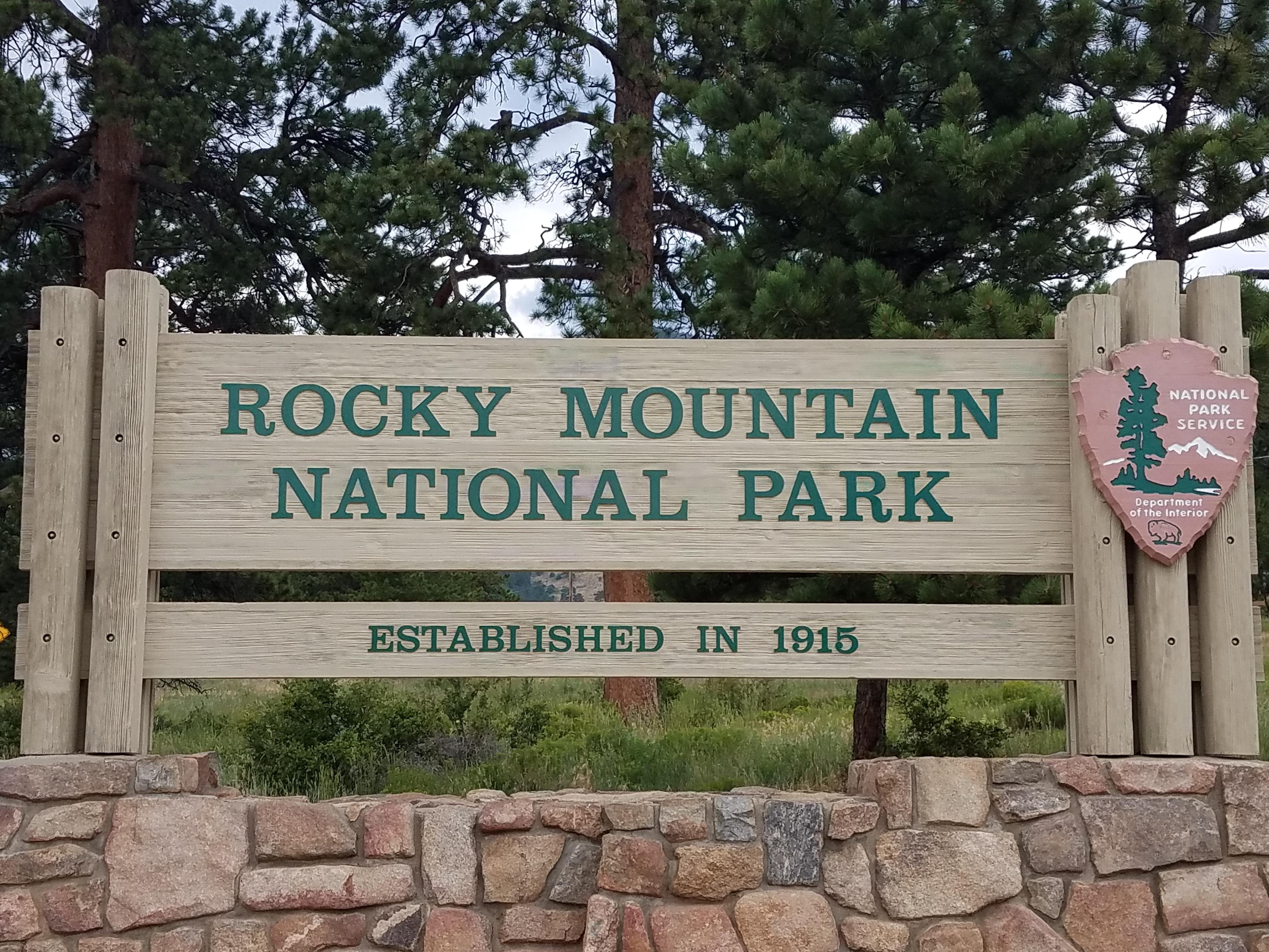 Rocky Mountain National Park Day Trip with Picnic from Denver