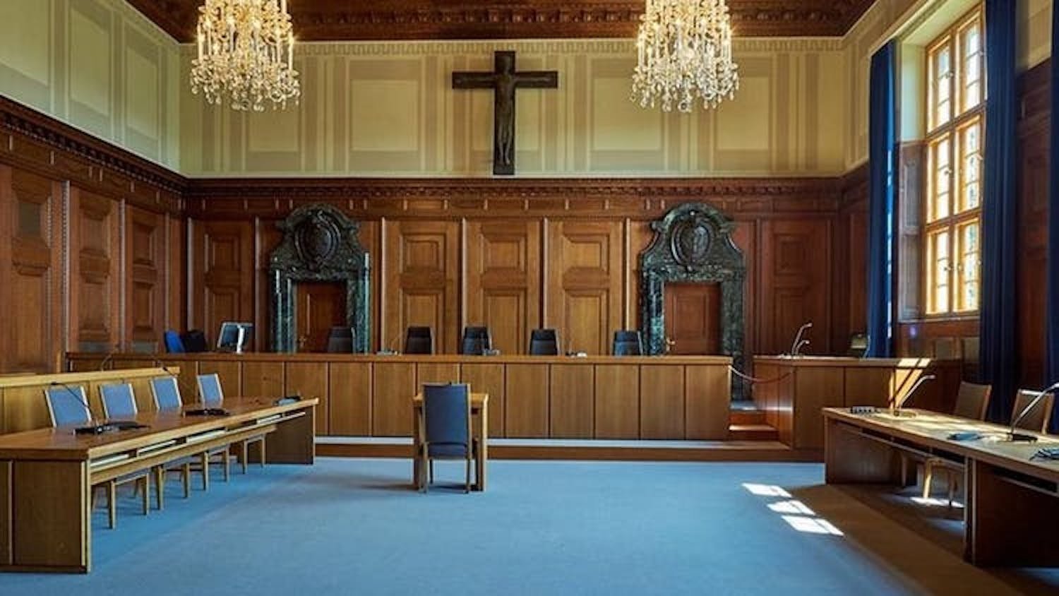 Nuremberg WWII Historical Walking Tour with Courtroom 600