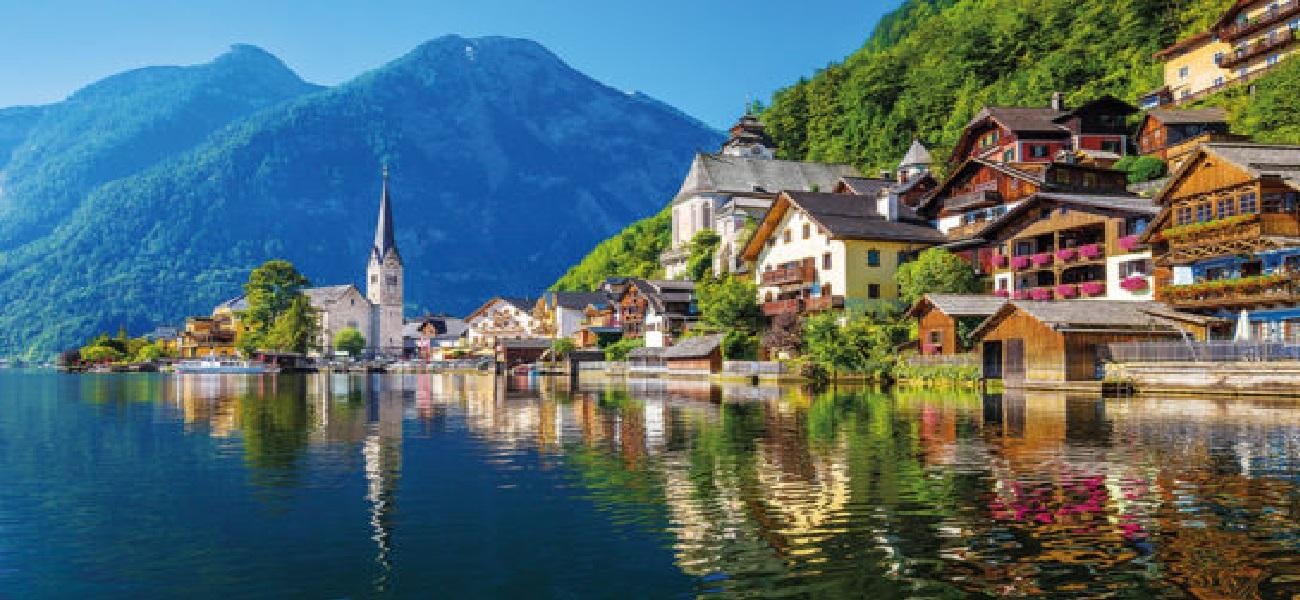 Private Vienna Day Trip: Melk Abbey, Salzburg & Hallstatt