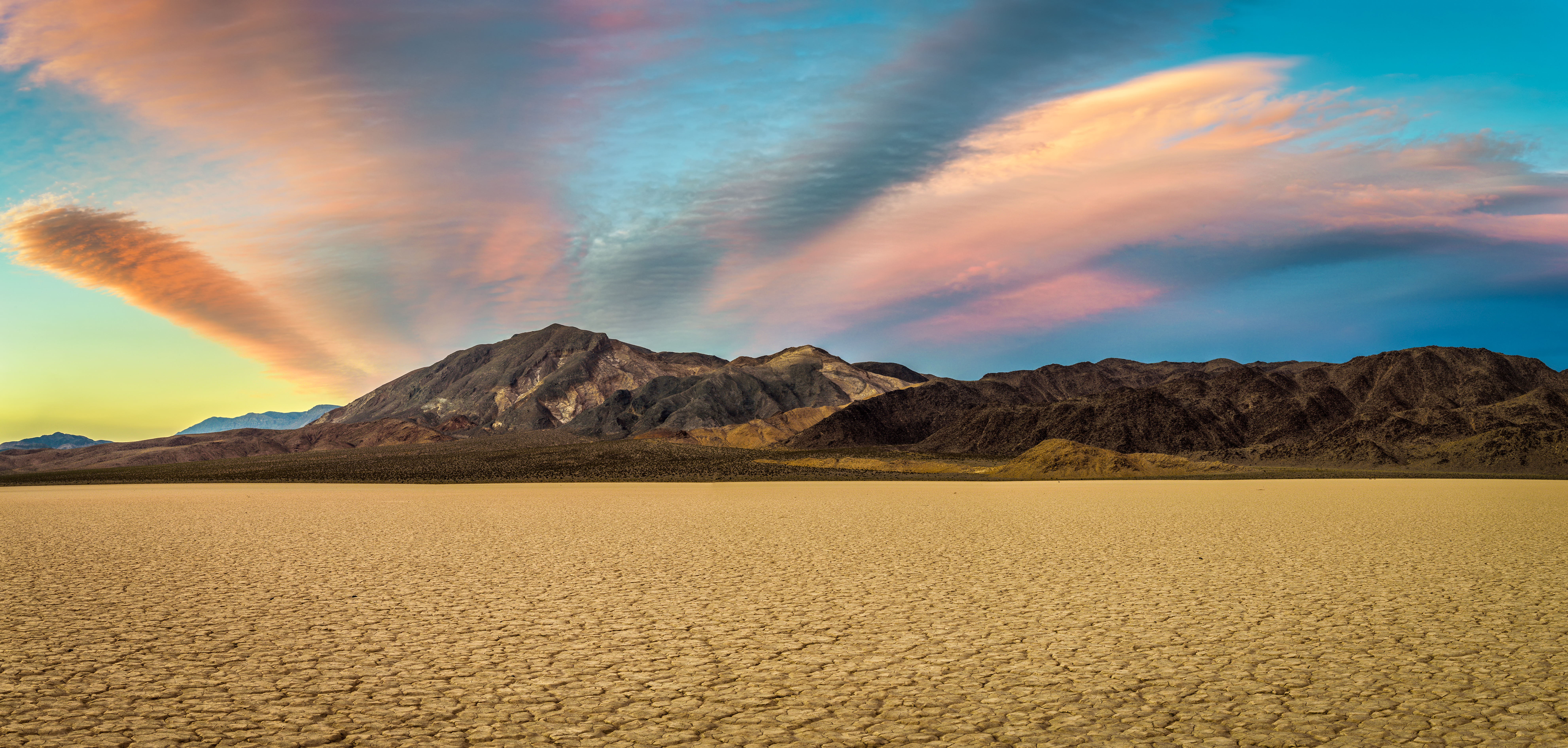From Las Vegas: Death Valley & Rhyolite Ghost Town Day Trip