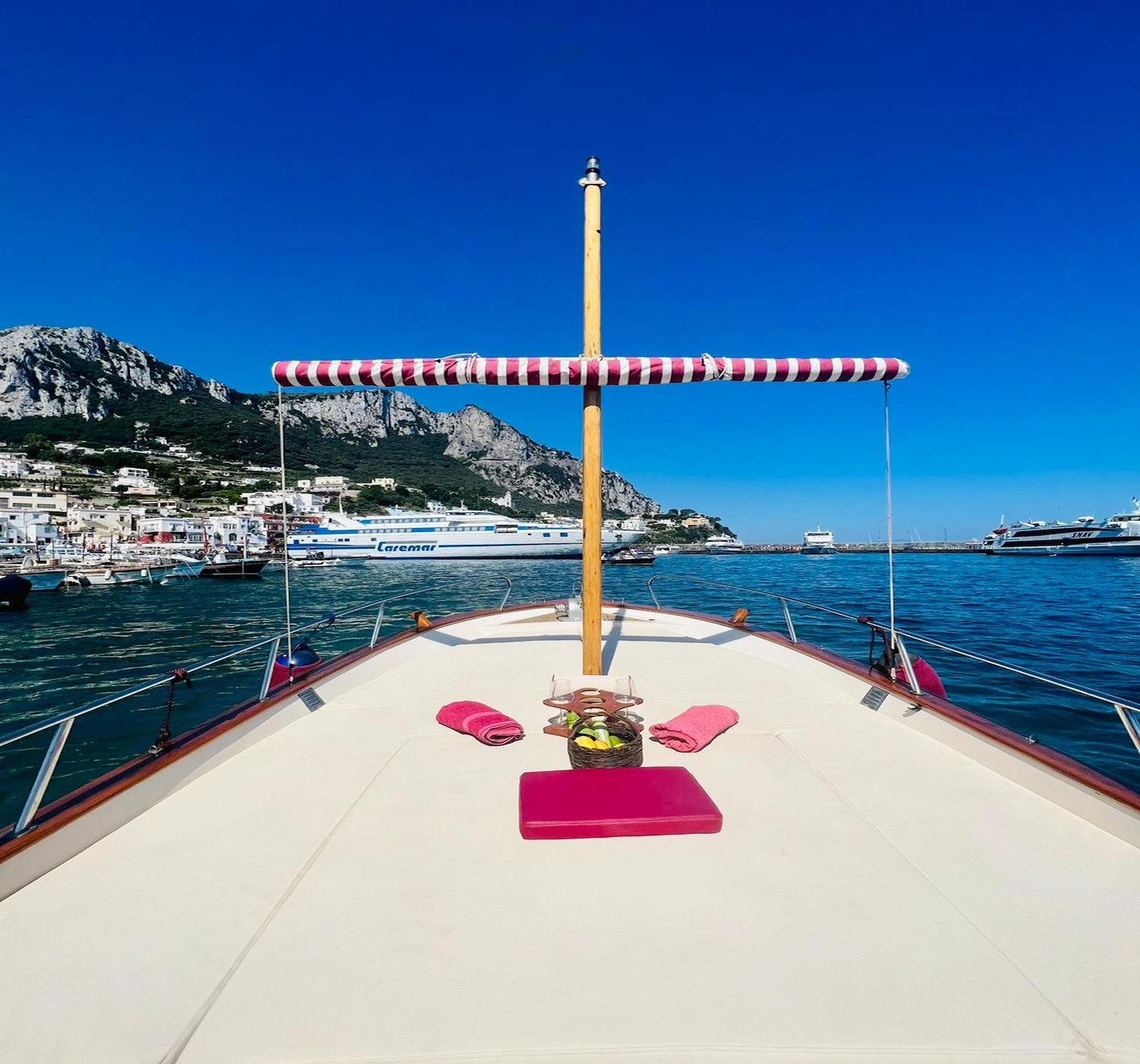 Capri Private Boat Tour with Snorkeling & Swimming