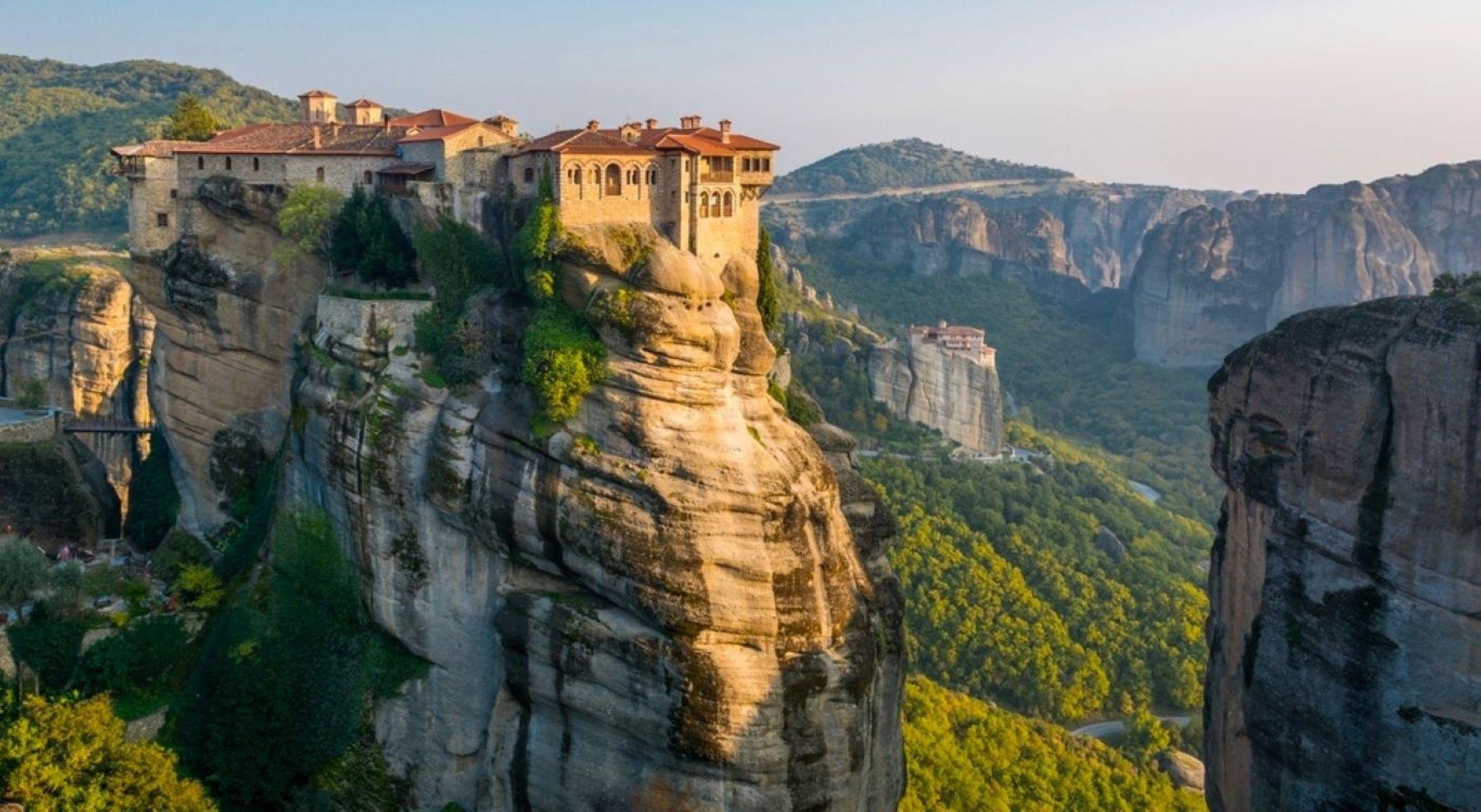 Two-Day Delphi and Meteora Tour with Accommodation