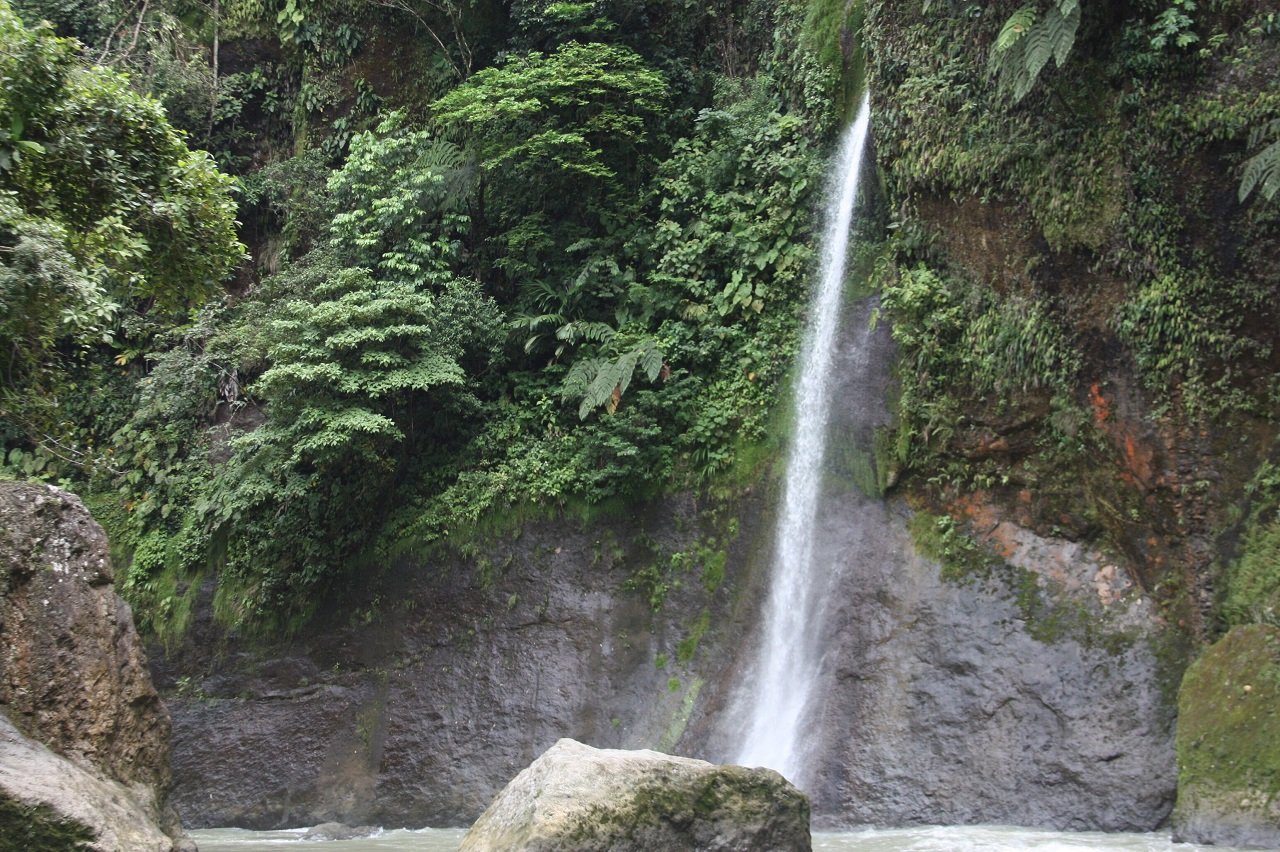 Costa Rica white water rafting on the Balsa and Pacuare rivers — rafting photo 1