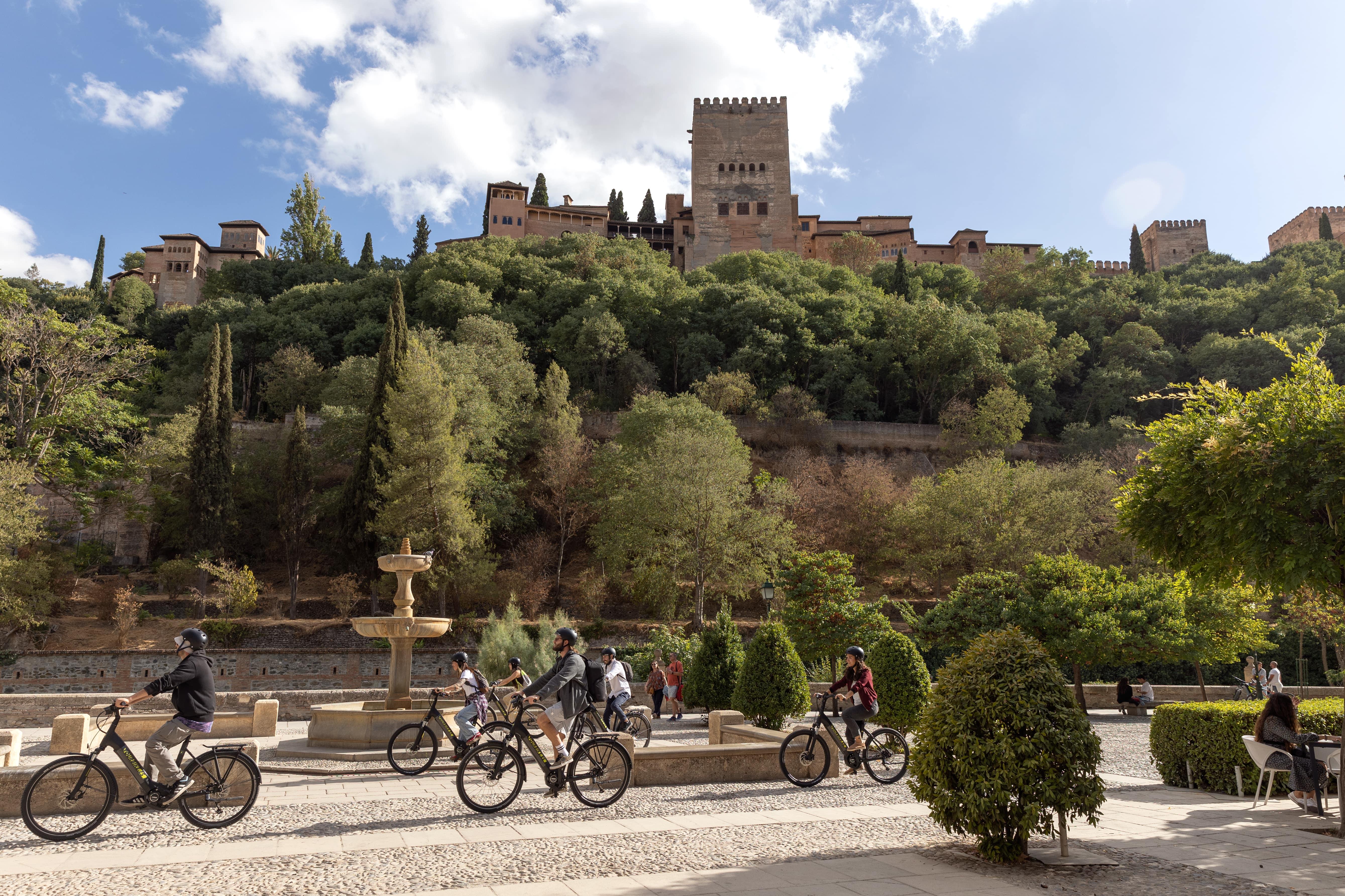 Albaicín and Sacromonte E-Bike Adventure