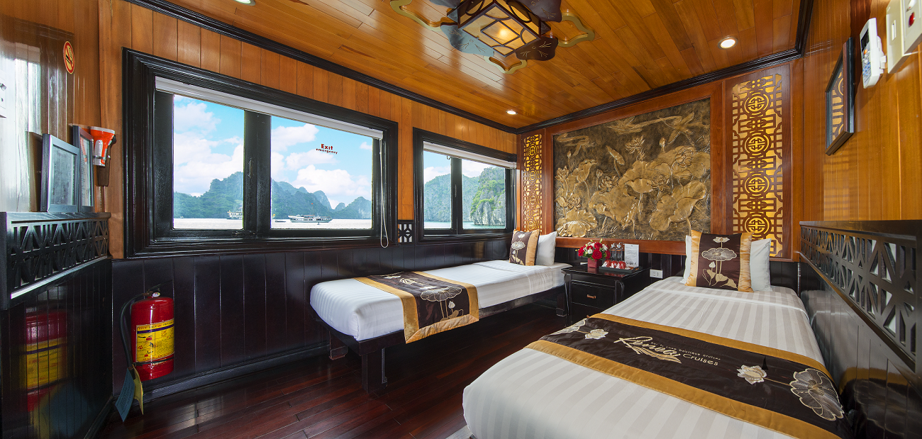 Hanoi: 3-Day Ha Long & Bai Tu Long Bay Cruise