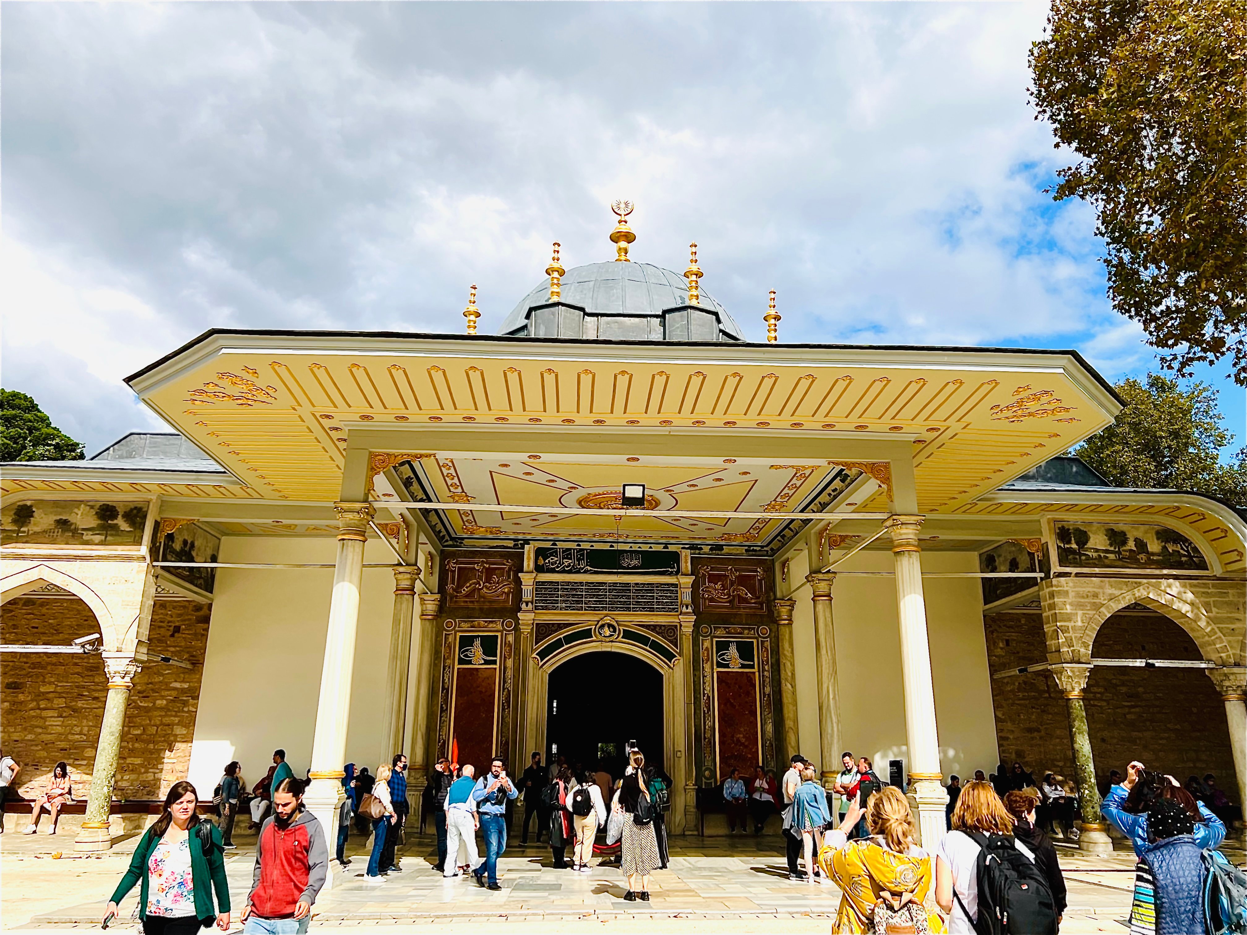 Topkapi Palace & Harem Priority Access Guided Tour