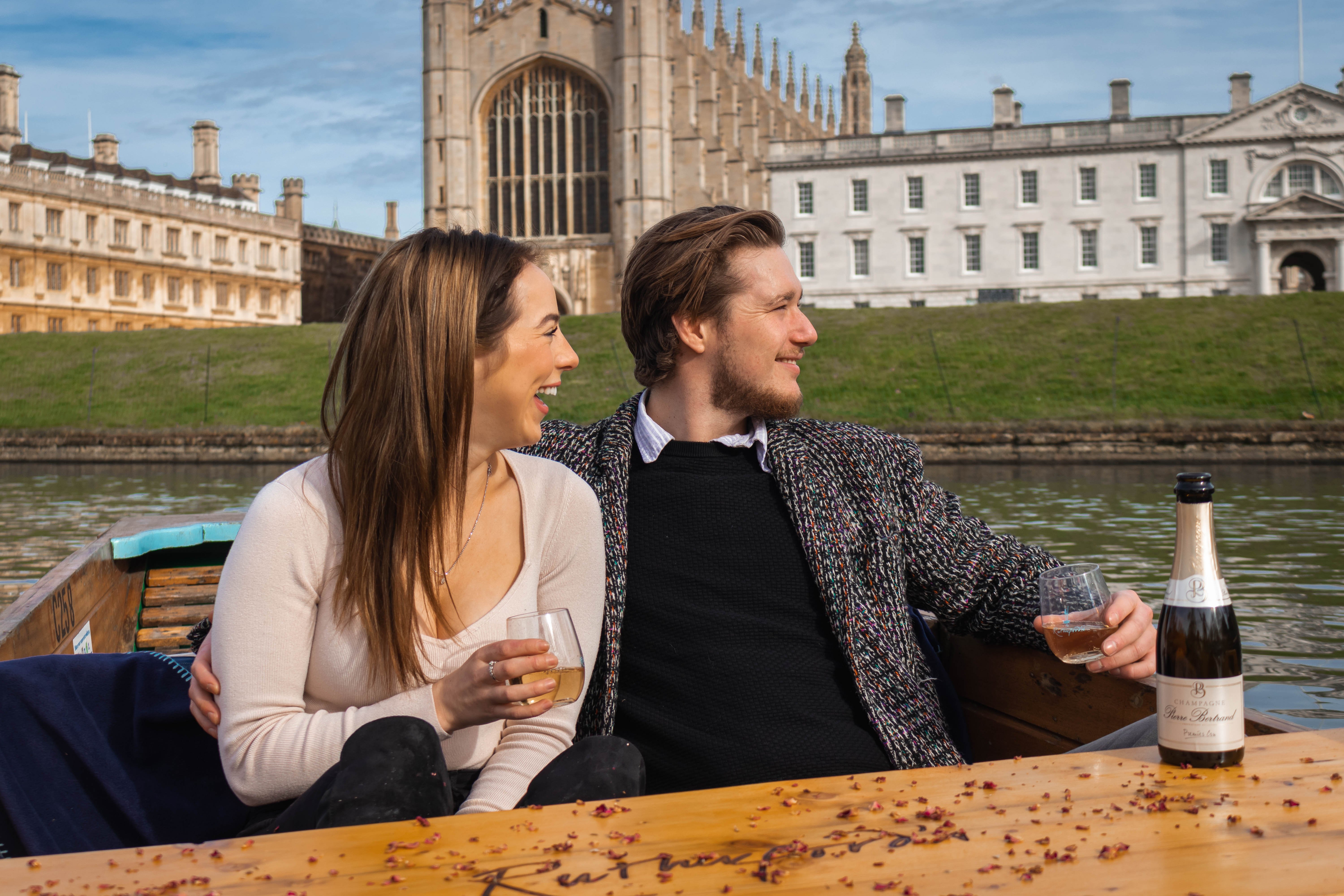 Private punting tour in Cambridge — image 1