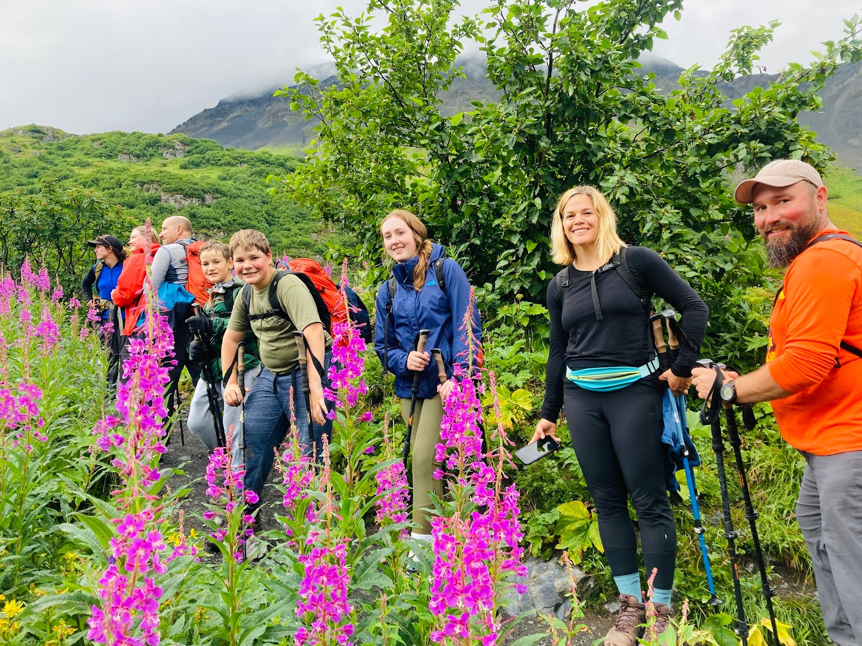 From Seward: 6-hour Wilderness Hiking Tour