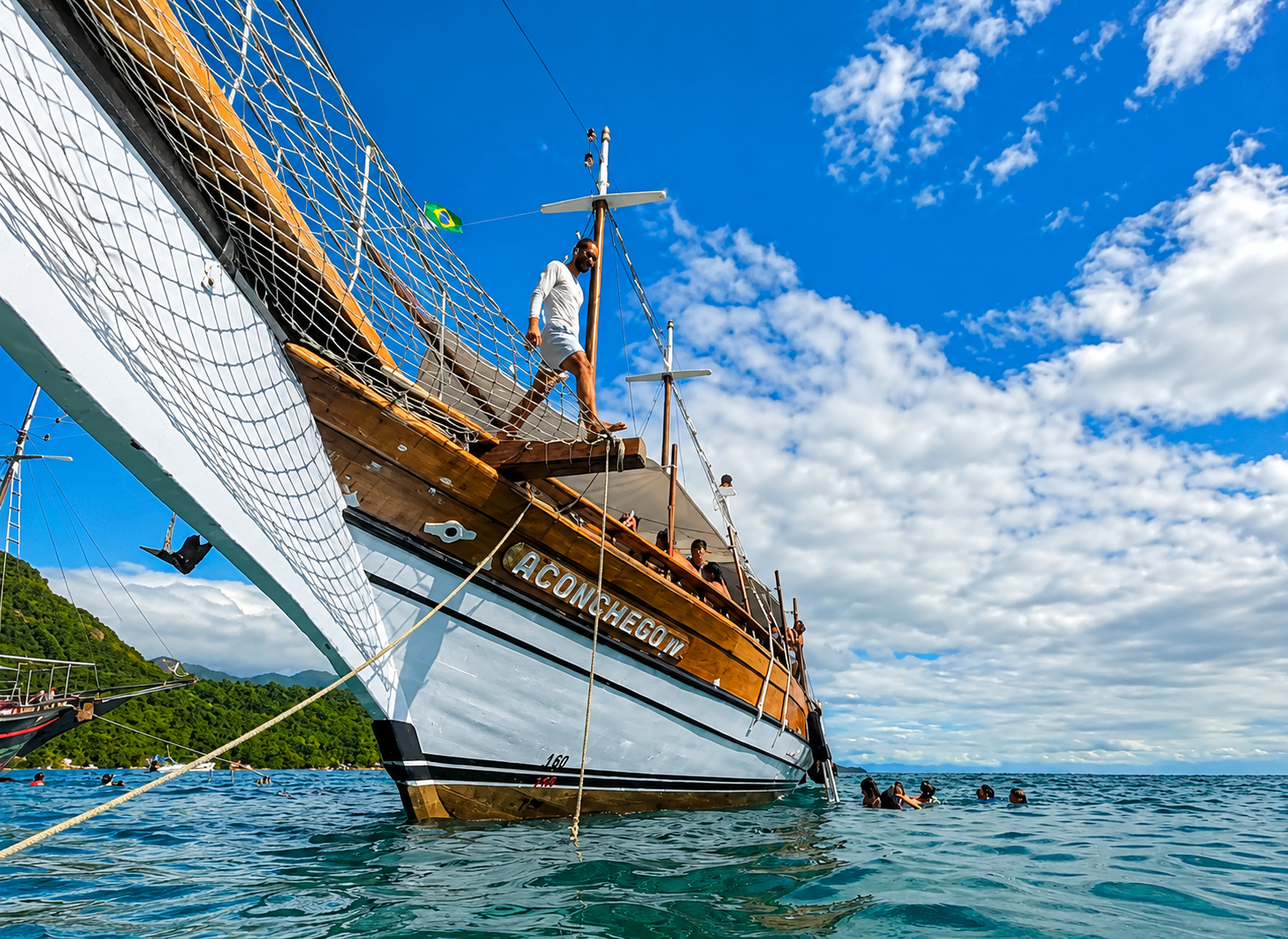 Ilha Grande & Blue Lagoon Boat Cruise from Rio
