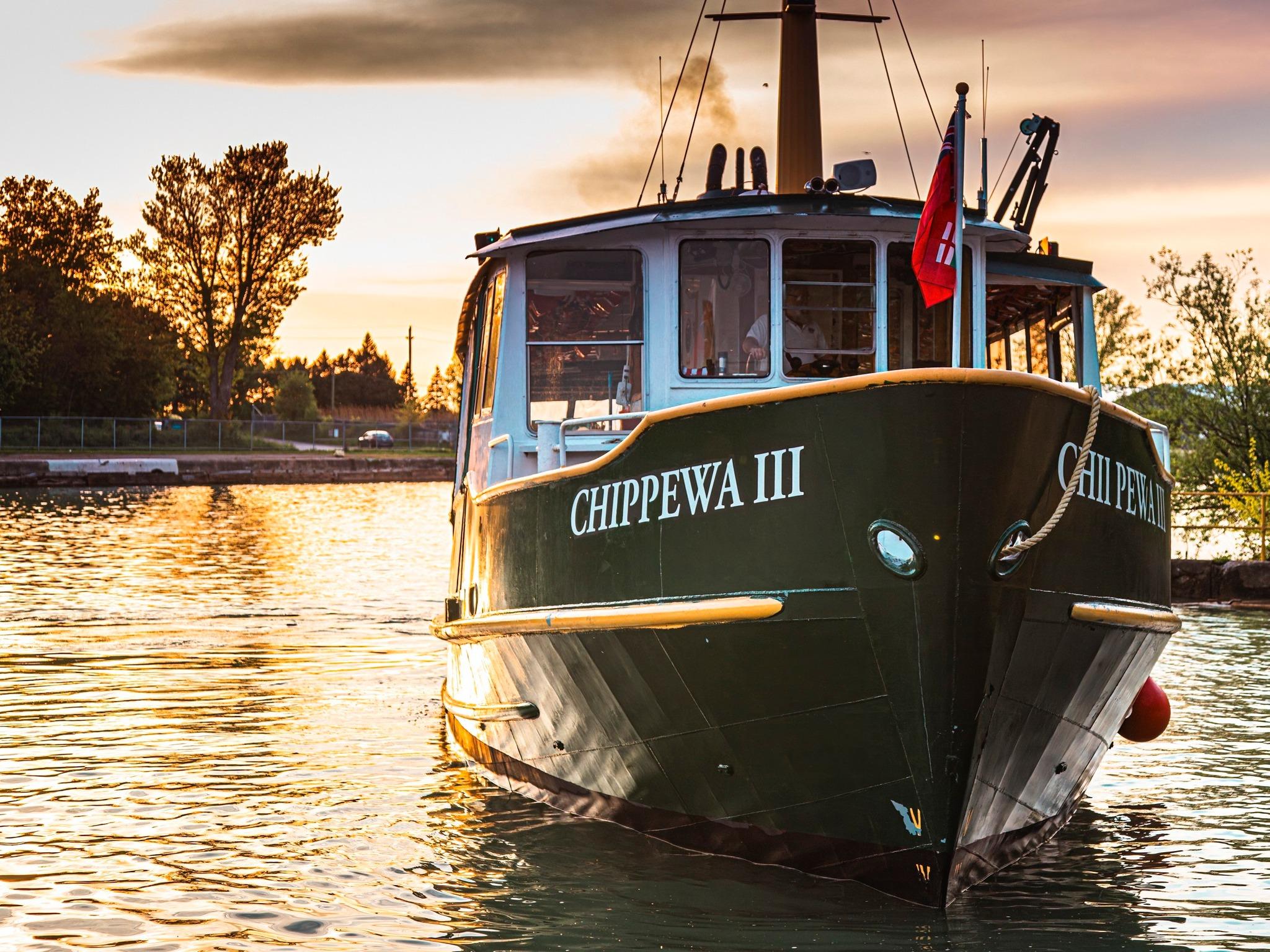 Port Dalhousie Lake Ontario Dinner Cruise with Bar