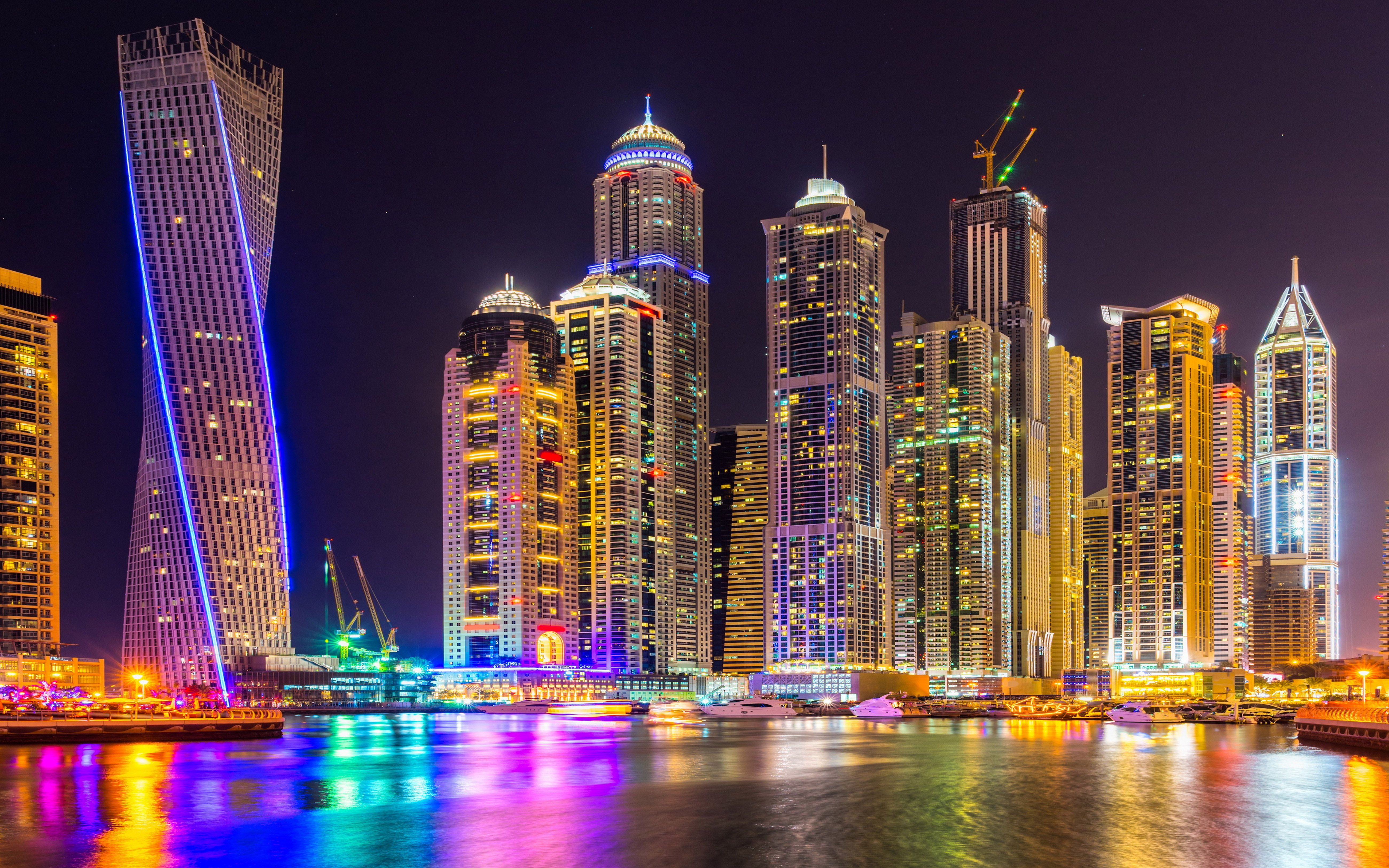 Dubai Luxury Yacht Cruise with Optional Live BBQ & Drinks