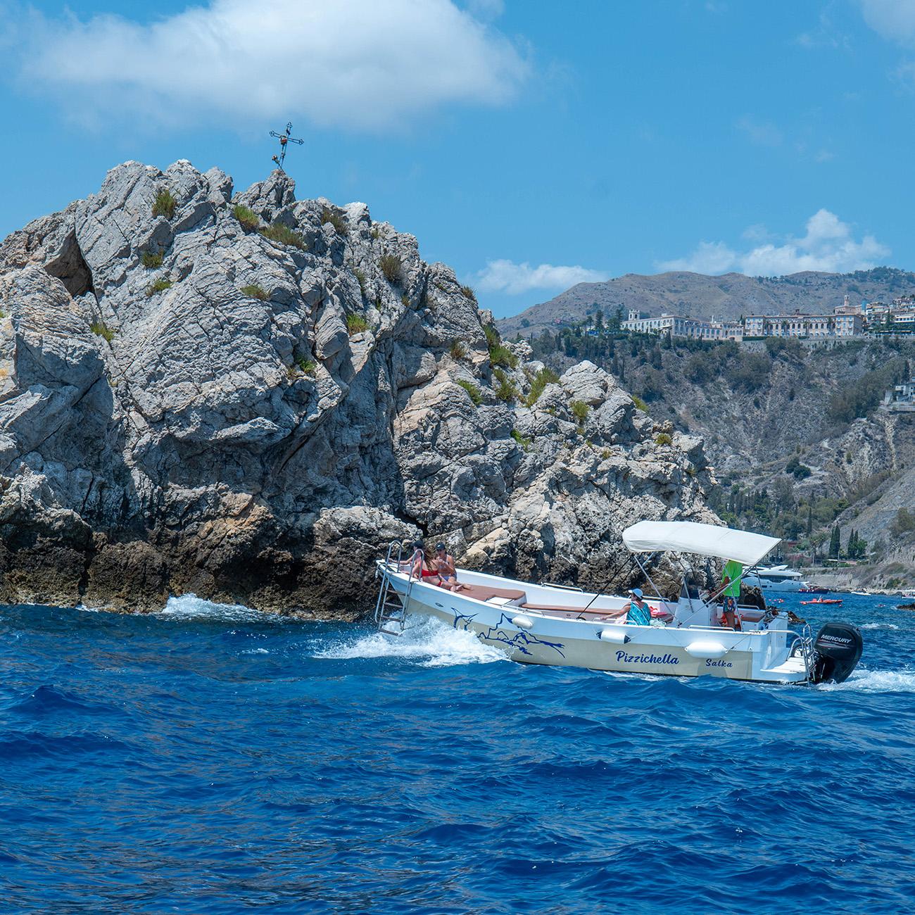 Isola Bella Coastal Boat Tour with Blue Grotto & Swim Stop