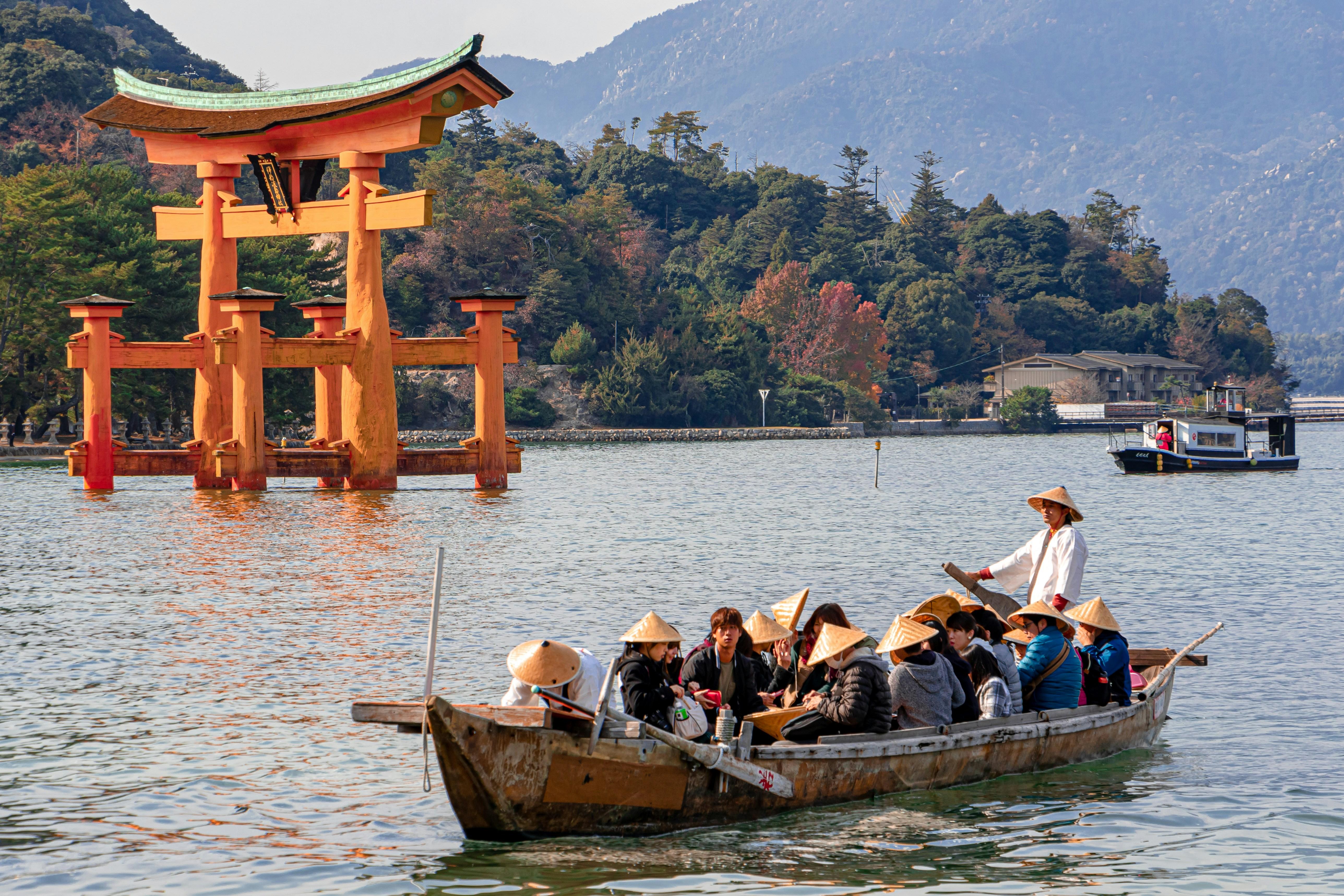 Hiroshima & Miyajima Island Private Luxury Day Tour