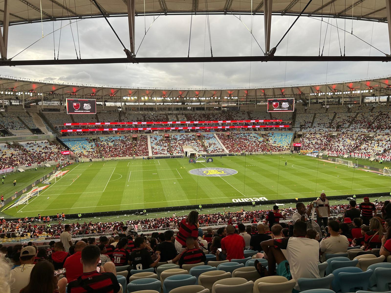 Rio de Janeiro: Live Football Match Experience at Maracanã Stadium