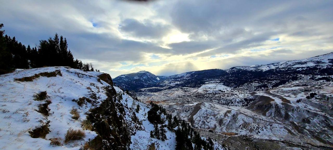 Yellowstone Half-Day Guided Hiking Experience from Gardiner