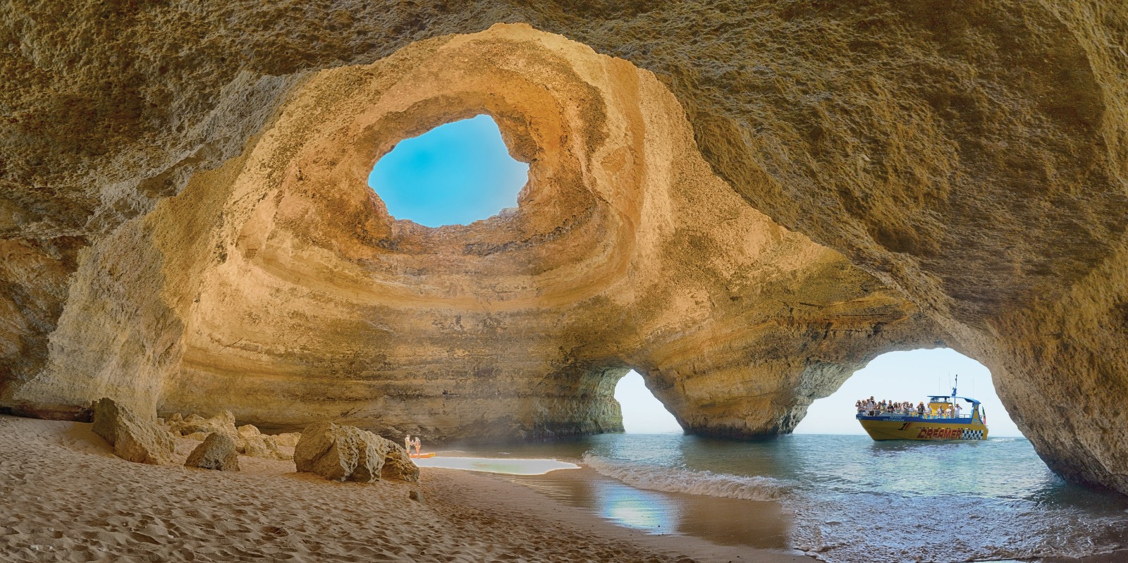 Albufeira: Benagil Caves & Dolphin Watching Cruise