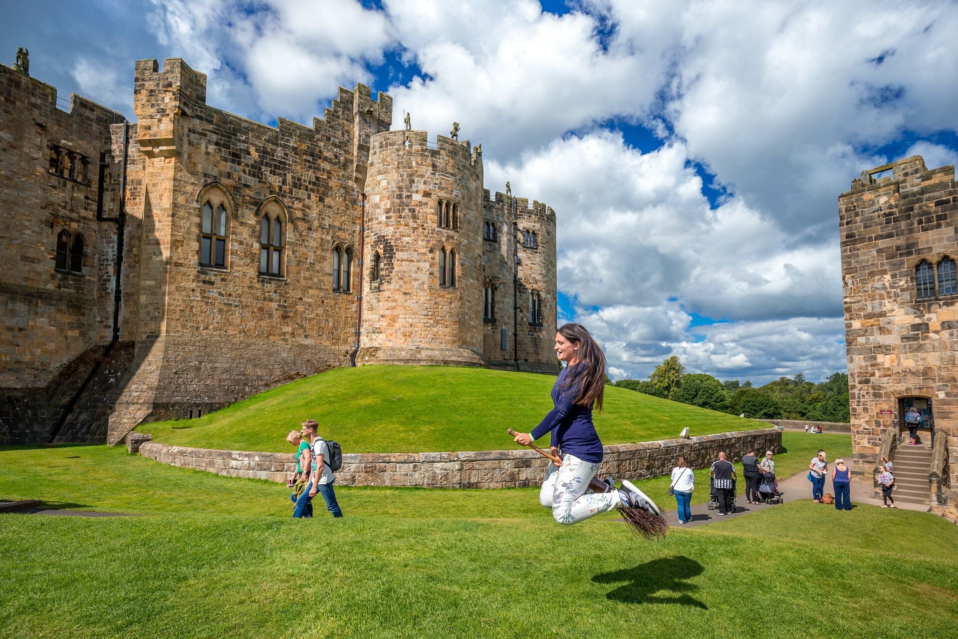 Bamburgh & Alnwick Castle Day Tour from Edinburgh