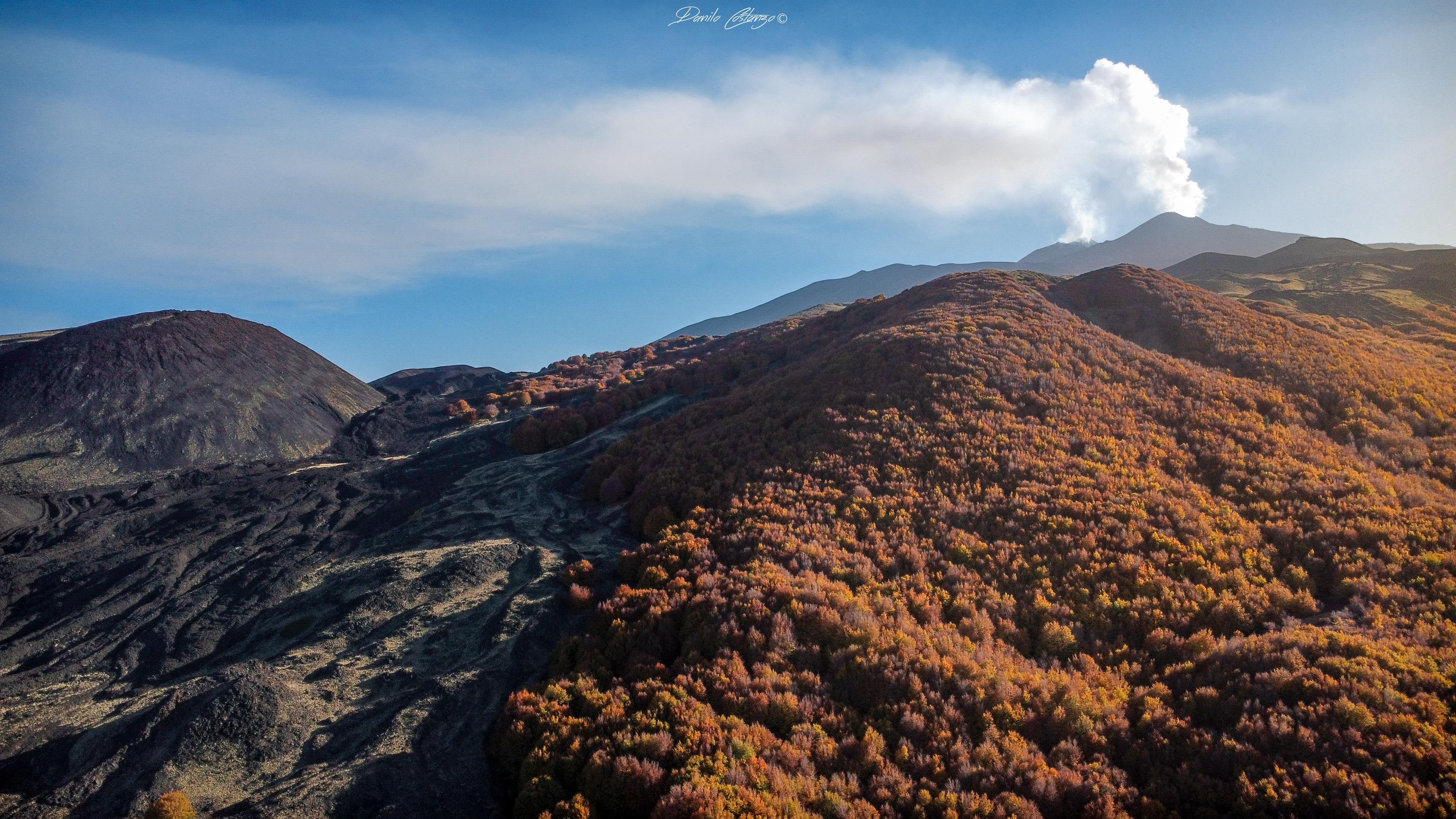 Mt. Etna, Alcantara Gorges & Winery Lunch Day Trip from Catania