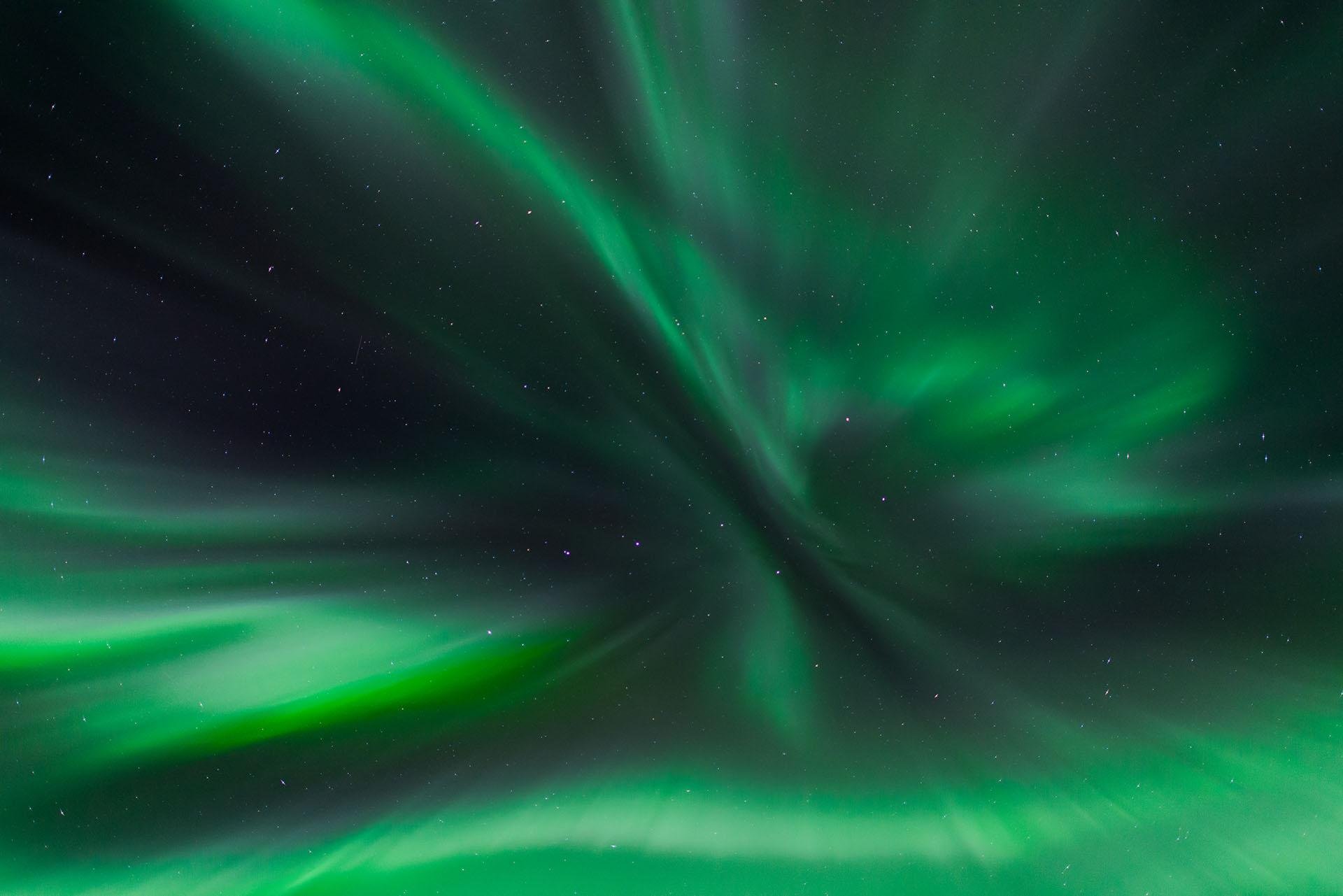 Abisko Northern Lights Chase with Hotel Pickup