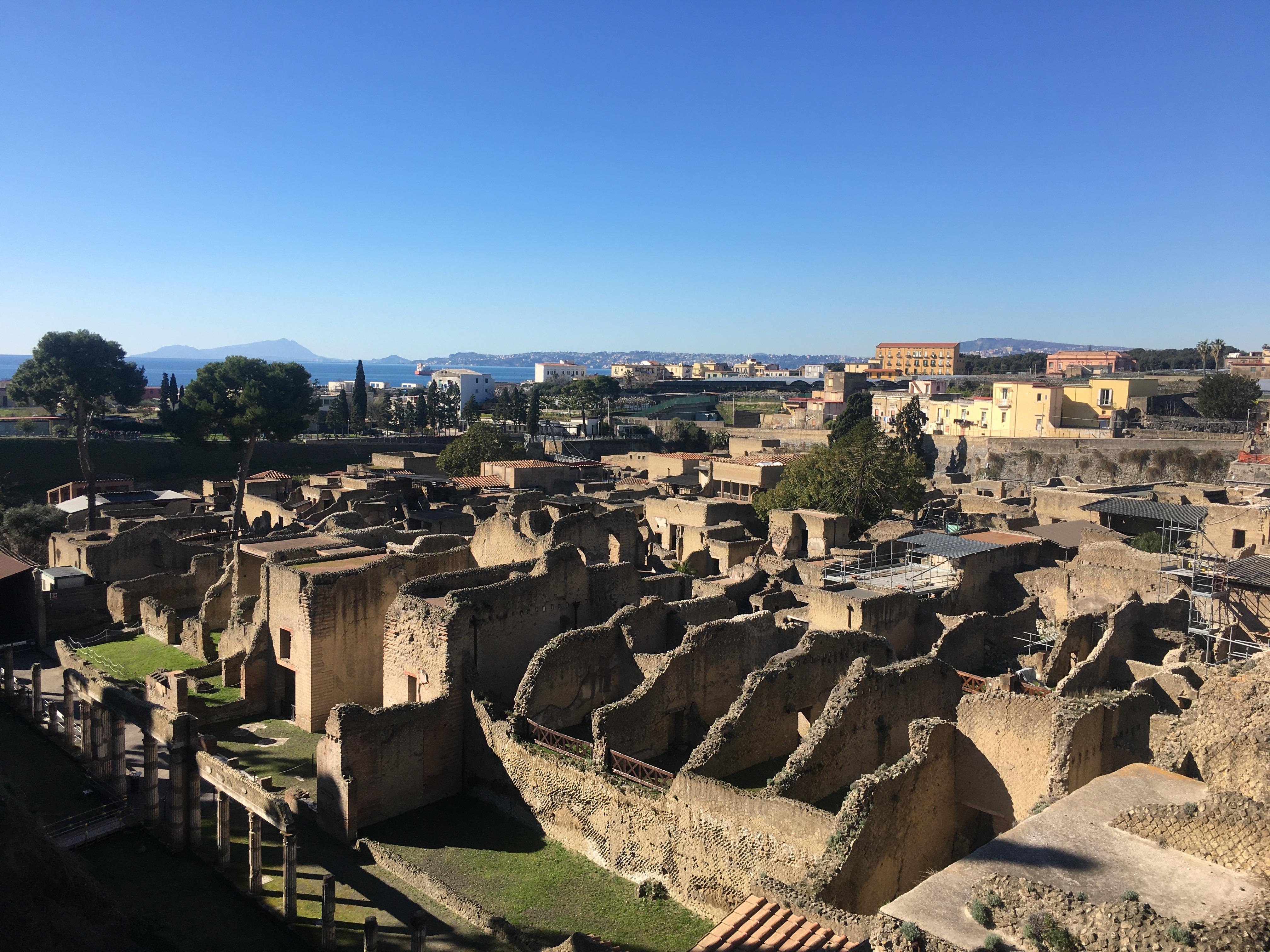 Pompeii & Herculaneum Expert-Led Archaeological Expedition