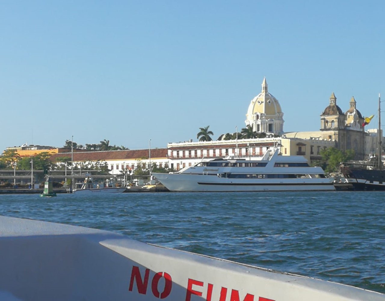 Private Rosario Islands Boat Charter from Cartagena