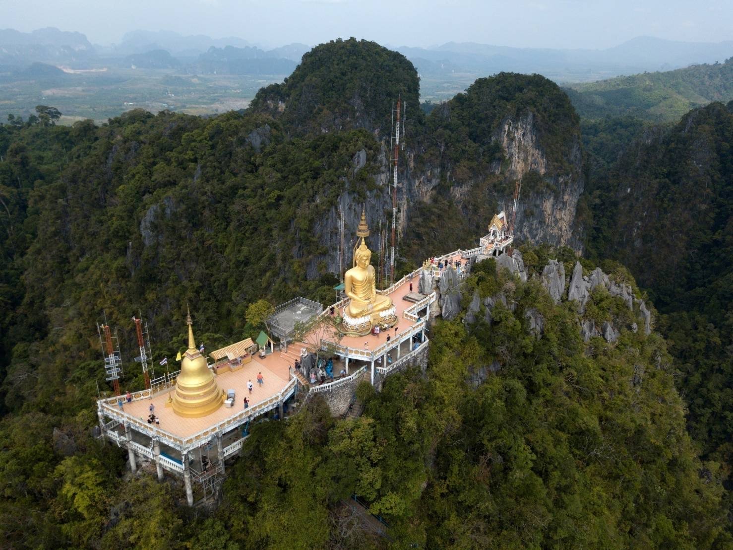 Krabi Jungle Day Tour: Hot Spring, Emerald Pool & Tiger Cave Temple
