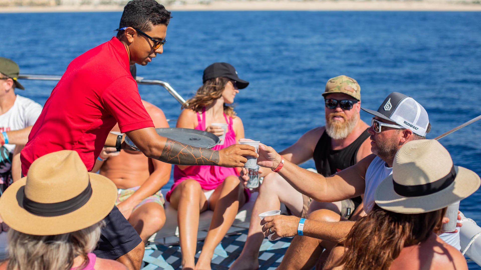 Cabo San Lucas 4-Hour Snorkeling Cruise with Open Bar