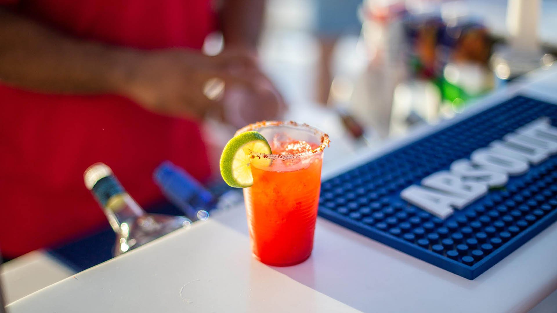 Cabo San Lucas Sunset Party Cruise – Unlimited Drinks