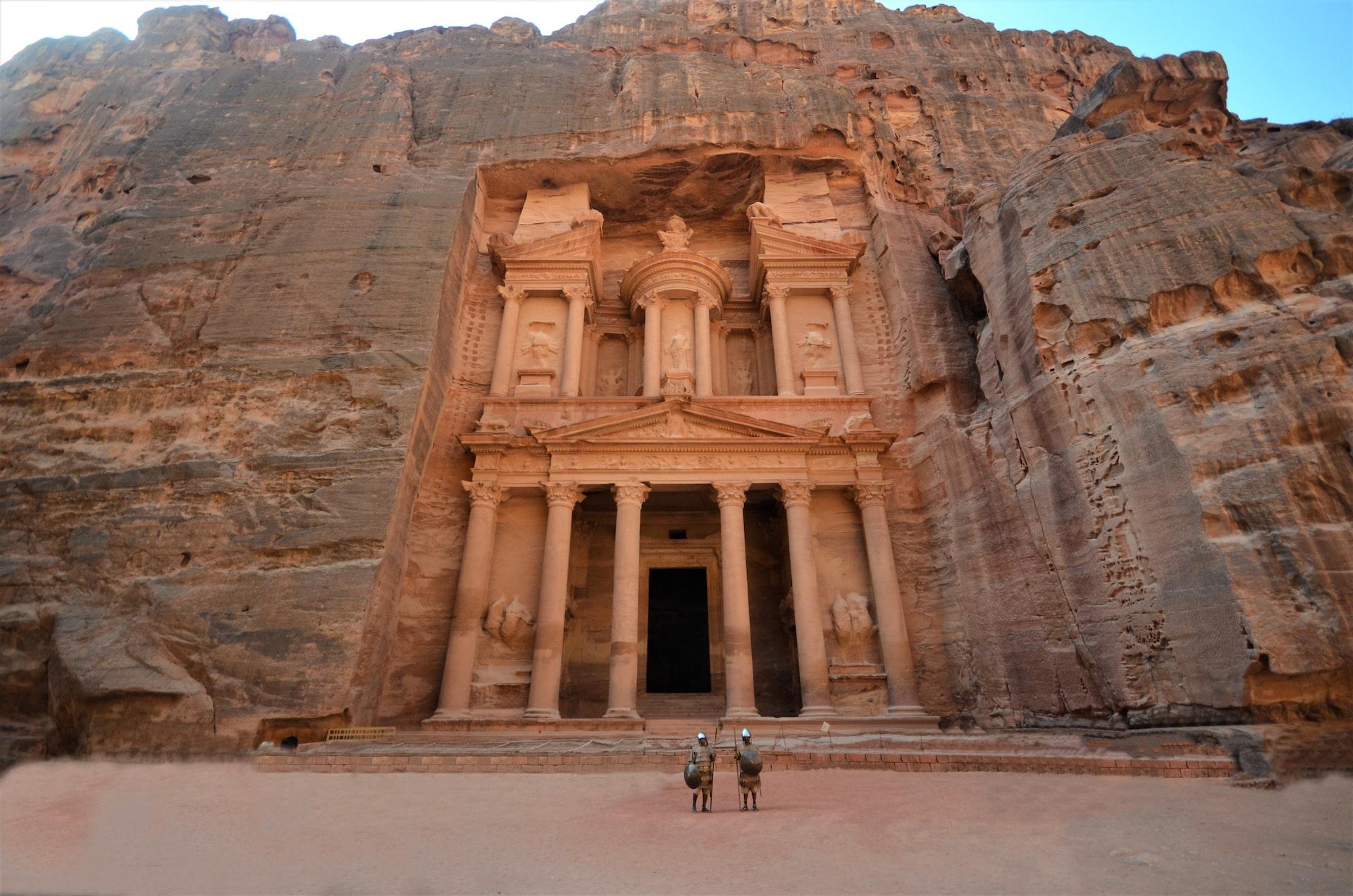 3-Day Jordan Adventure: Aqaba, Wadi Rum Glamping & Petra from Tel Aviv