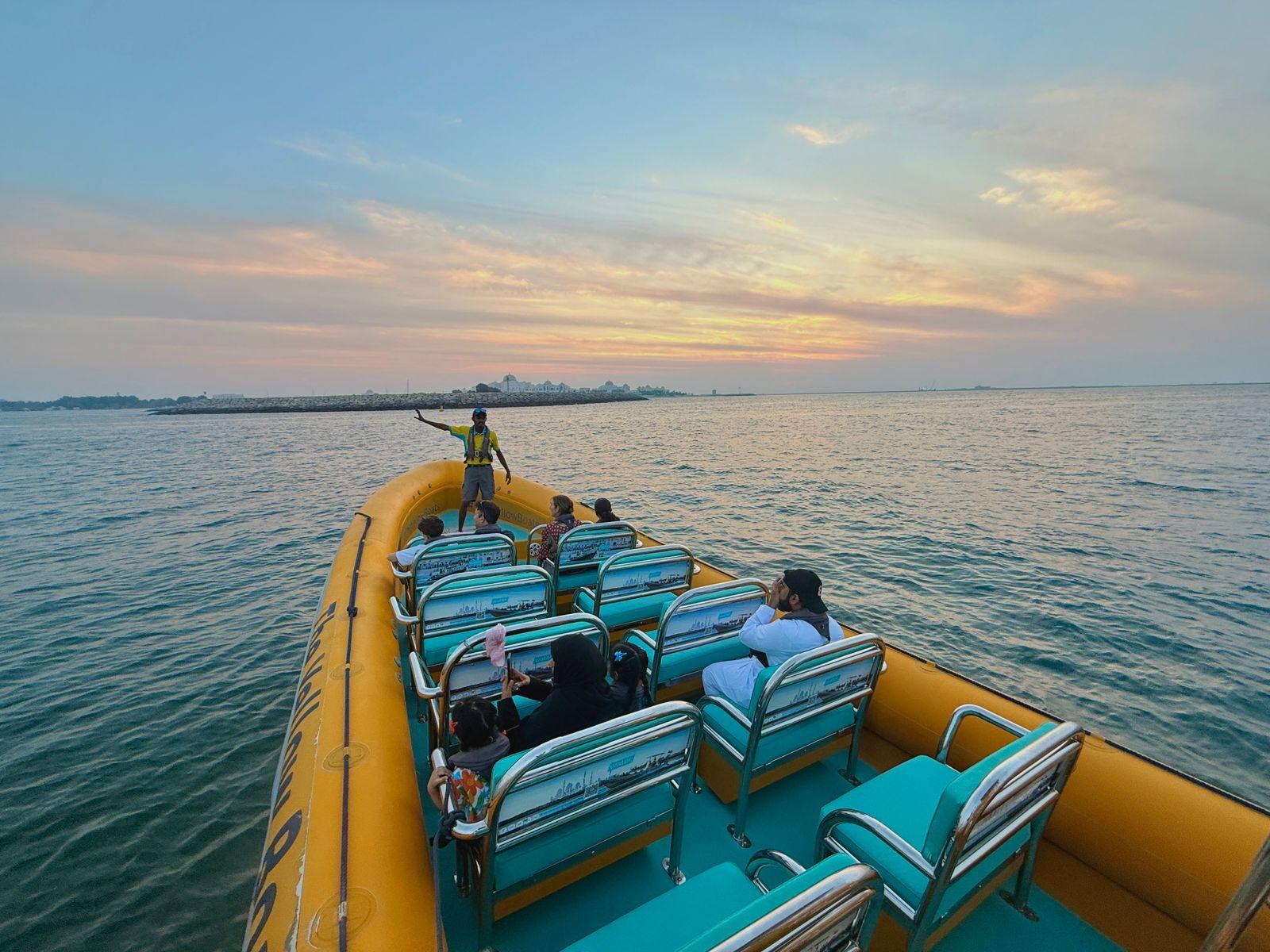 Dubai Marina Speedboat Sightseeing Tour