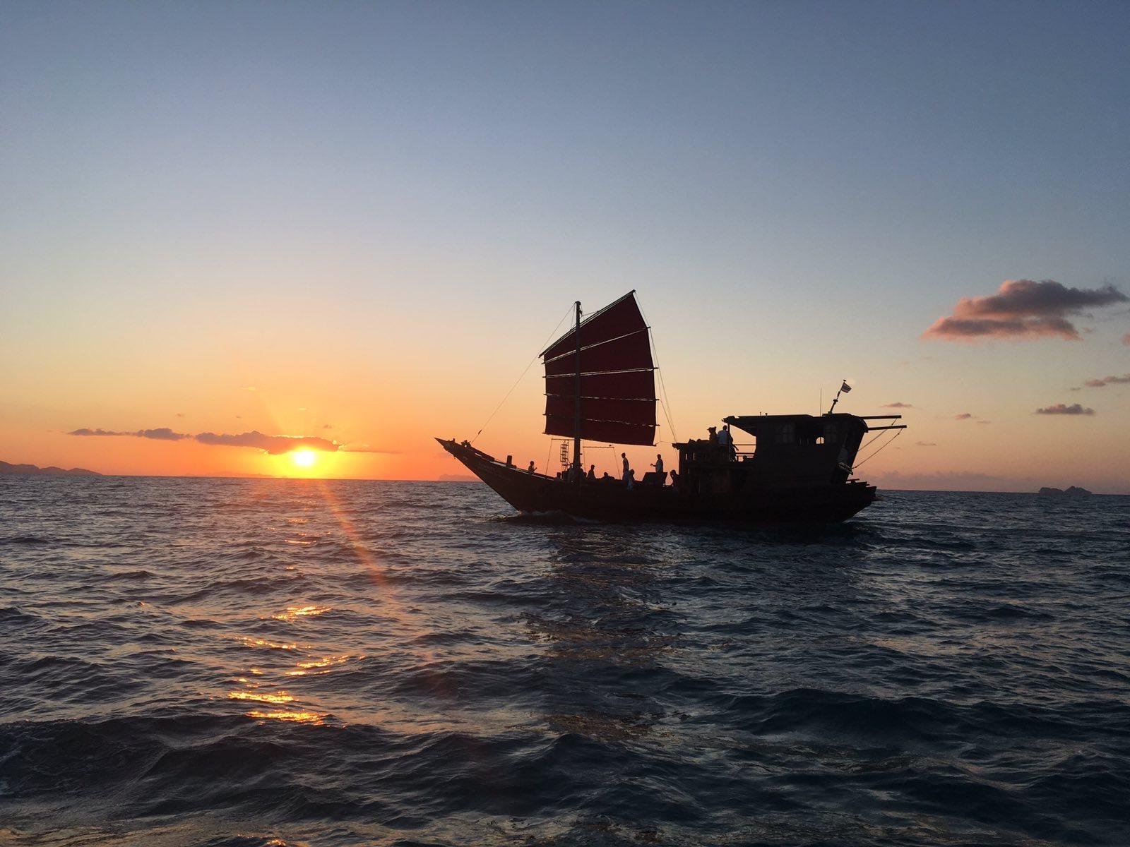 Full-Day Koh Phangan Sailing Cruise with Sunset