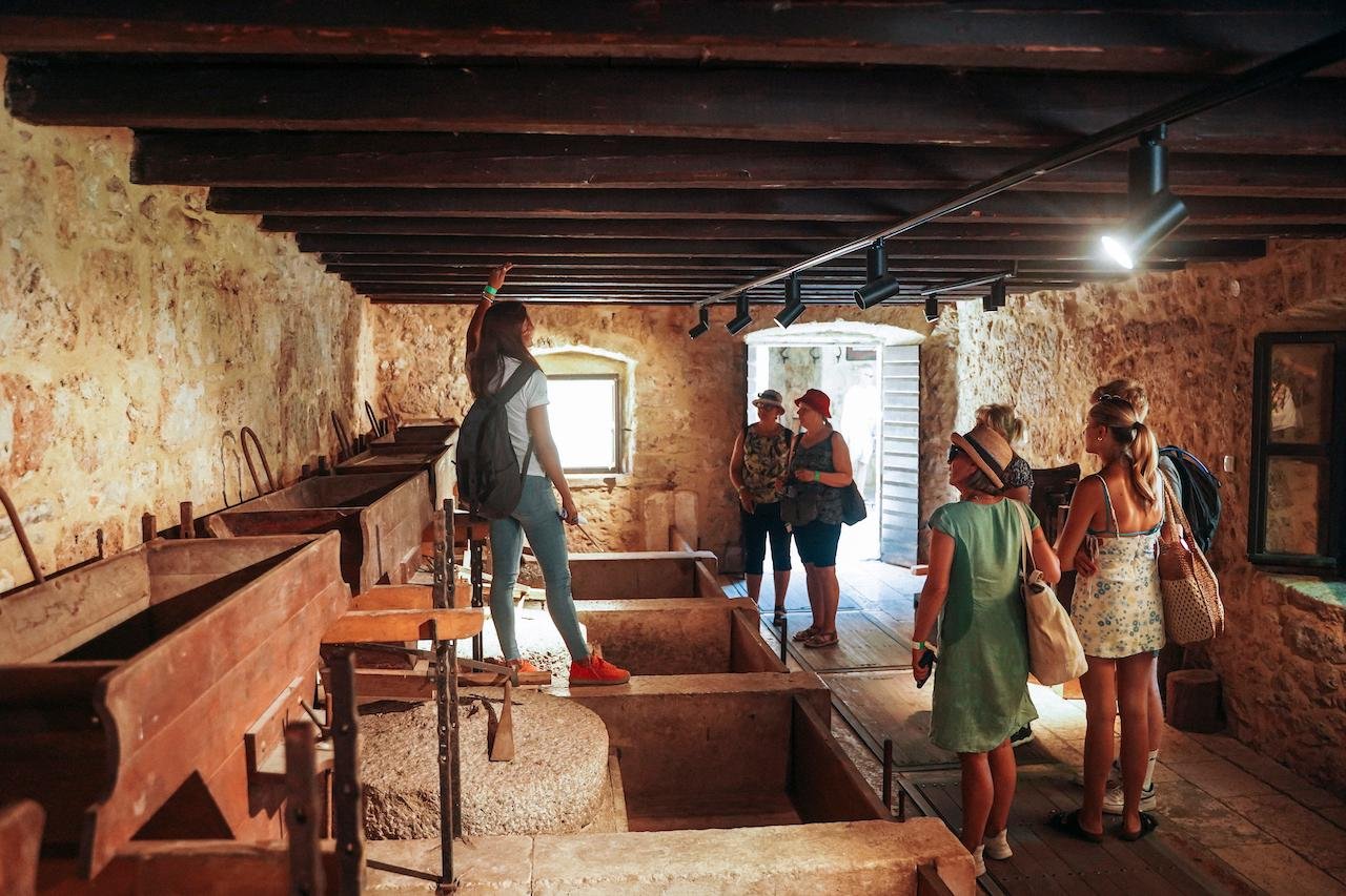 Split: Krka Waterfalls, Culinary Delights & Wine Tasting