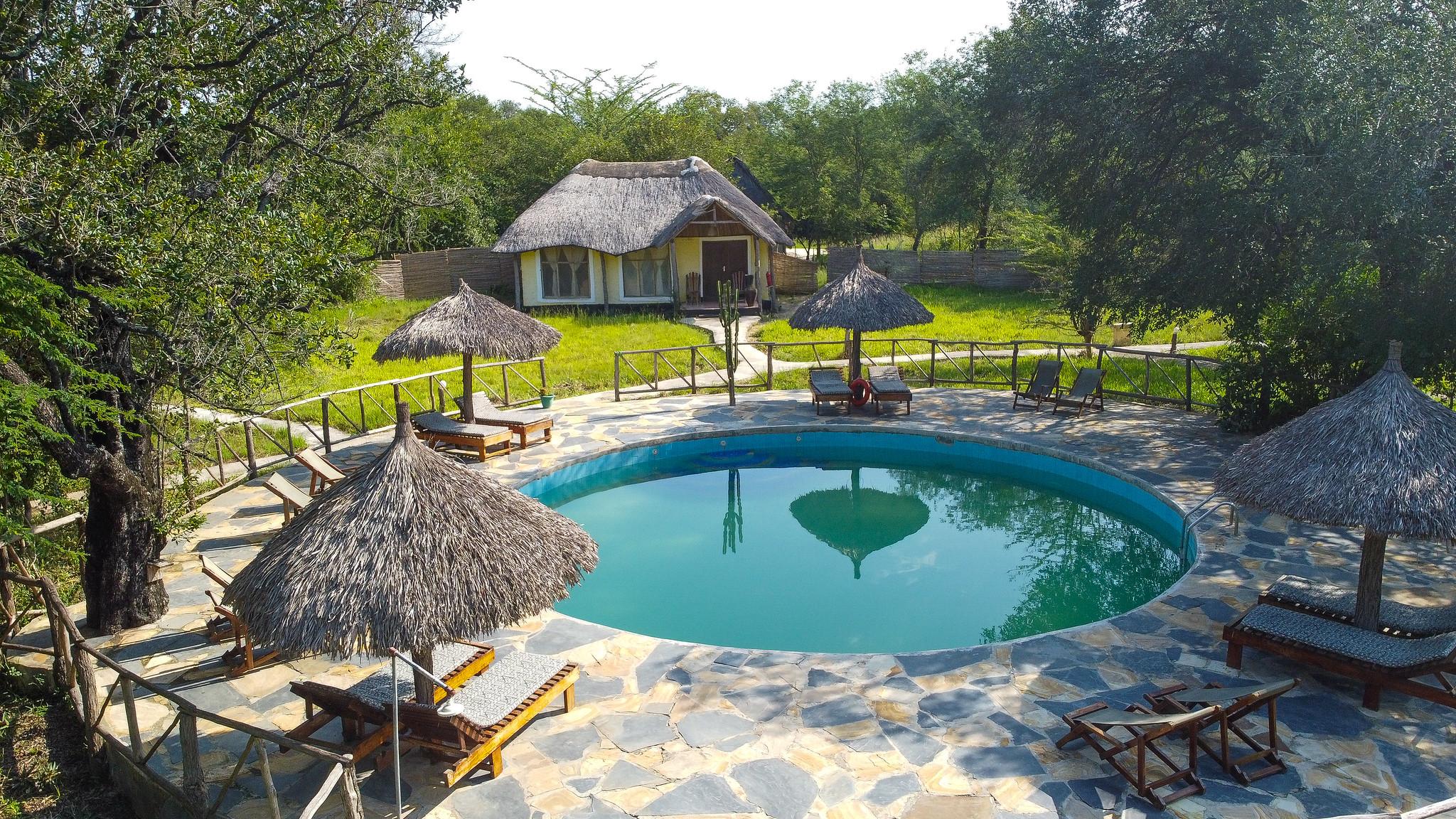 Zanzibar to Selous: 3-Day Safari & River Adventure