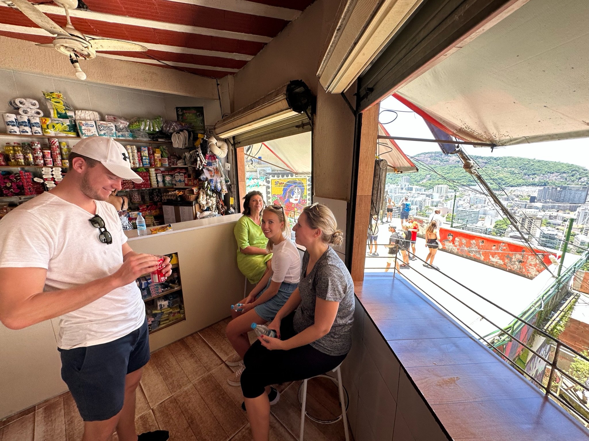Rio de Janeiro: Santa Marta Favela Guided Walking Tour