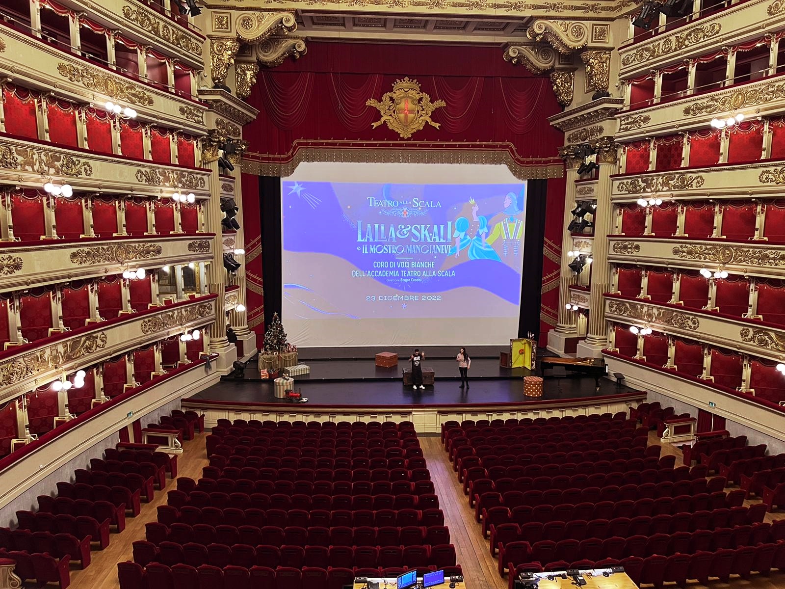 Milan La Scala Theatre: Skip-the-Line Guided Tour