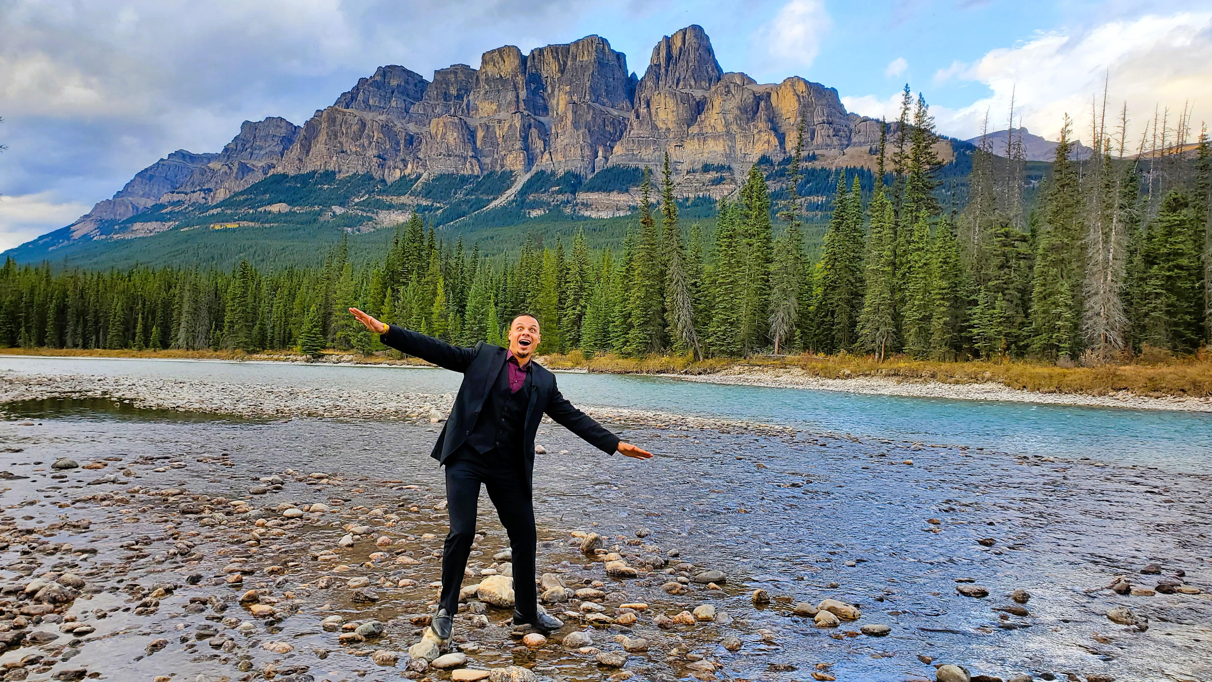 Calgary: Glaciers, Mountains, Lakes, Canmore and Banff Tour - 2026 (Verified Reviews)