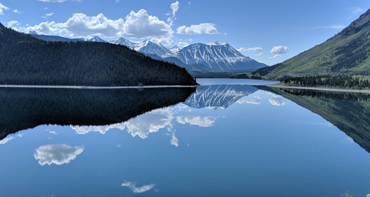 Skagway: Yukon, White Pass, & Husky Sled Camp Combo Tour