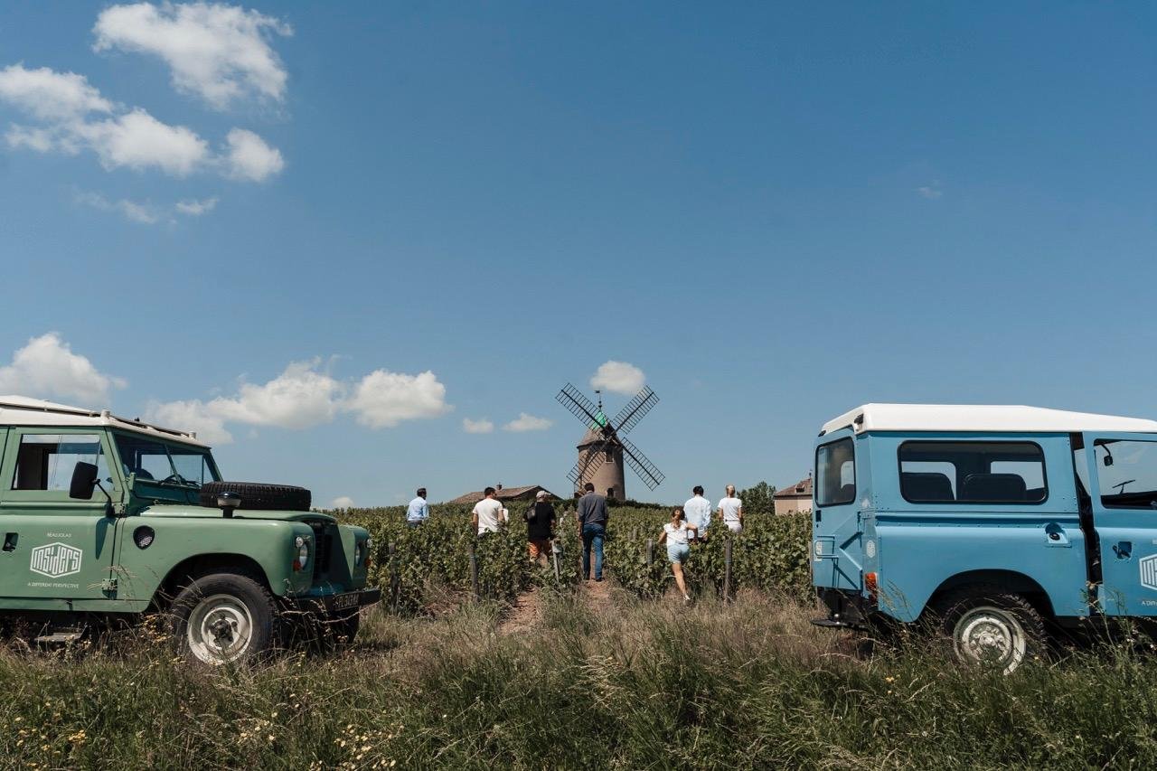 Private Beaujolais Wine Discovery in Vintage Defender