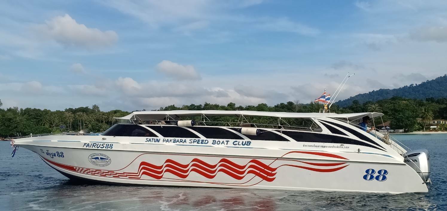 Speedboat Transfer: Phuket to Koh Ngai, Koh Mook, Koh Kradan & Koh Lipe