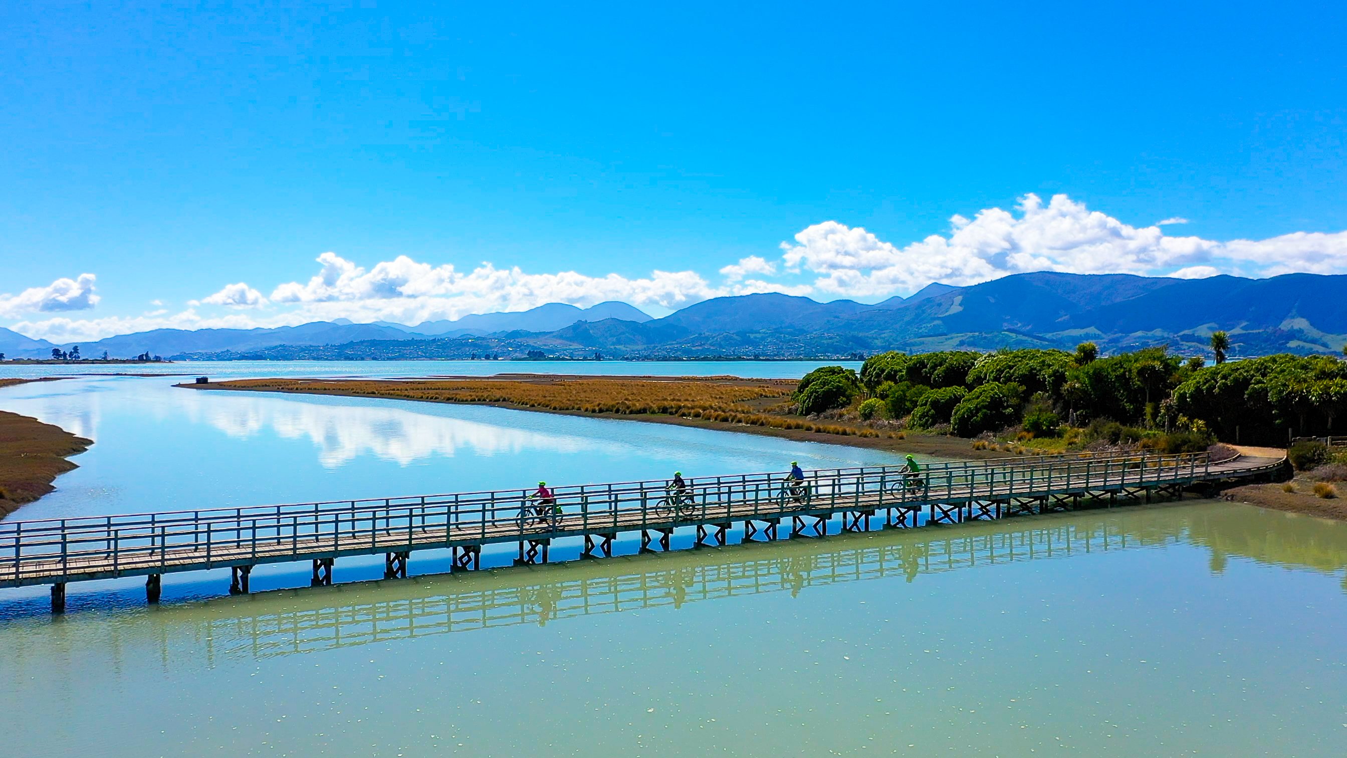 Nelson to Mapua Self-Guided Cycling Journey