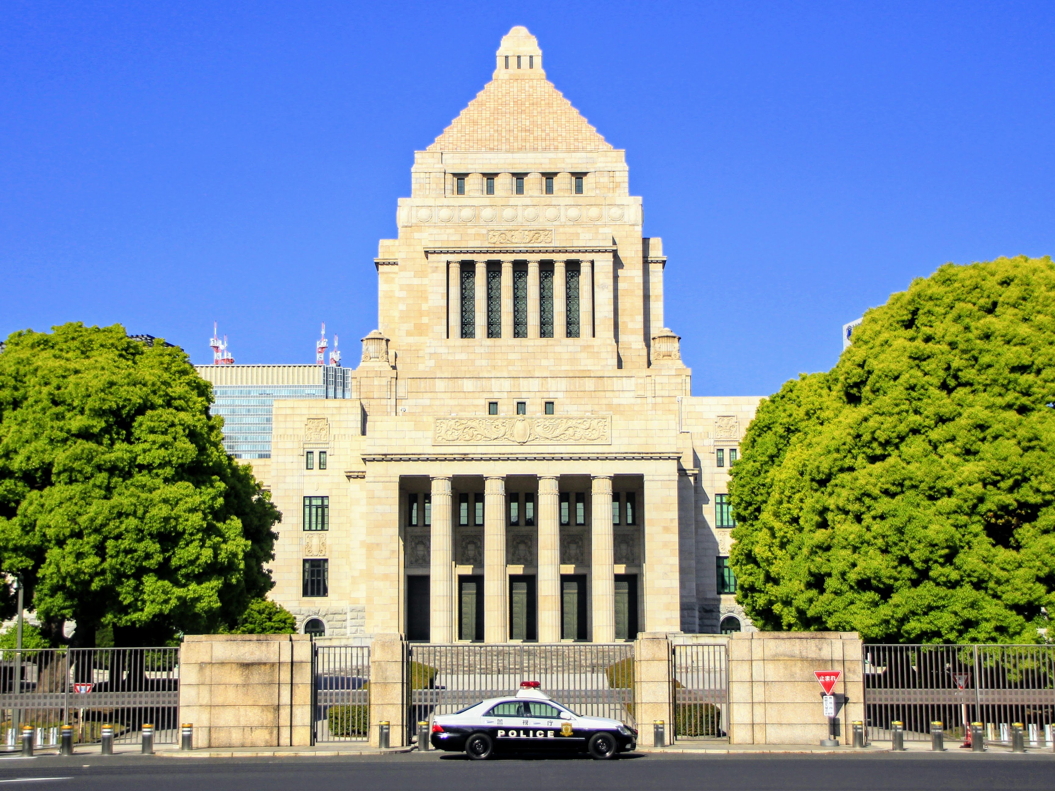 Tokyo Full-Day Highlights Bus Tour with Skytree & Bay Cruise