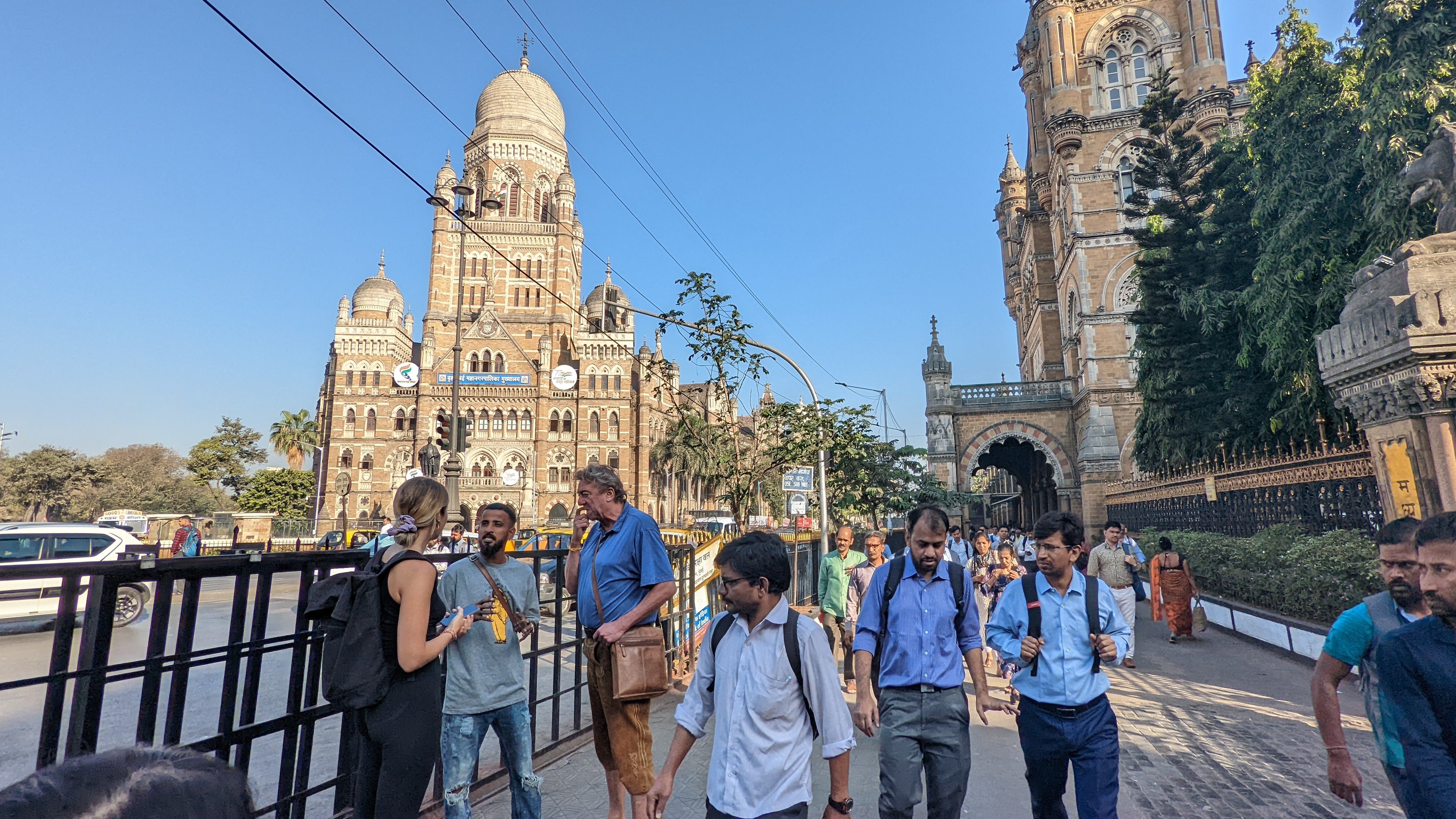 Mumbai: Dharavi, Dhobi Ghat, and Dabbawalla Cultural Tour