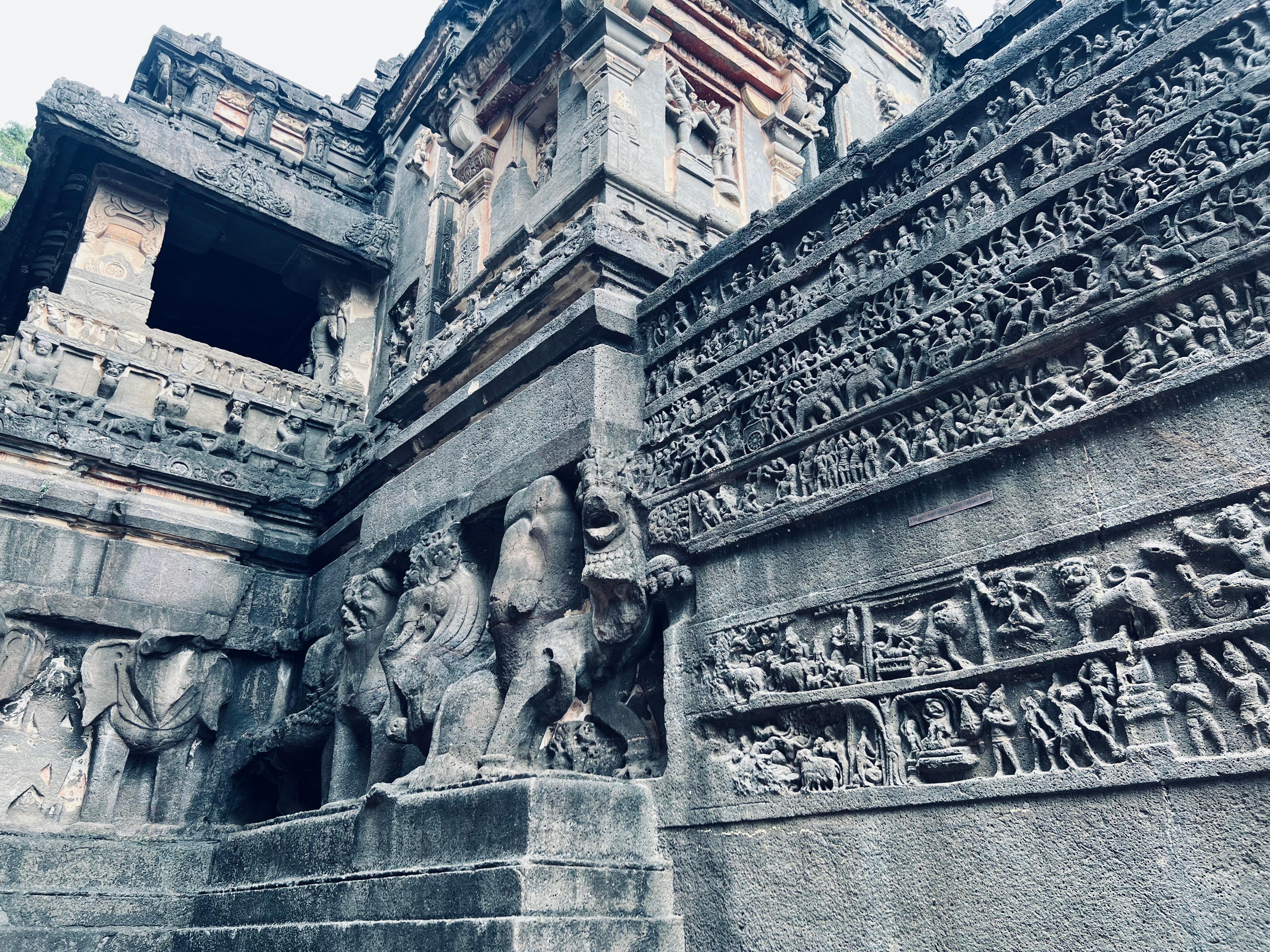 Ajanta & Ellora Caves Day Trip from Mumbai with Flights