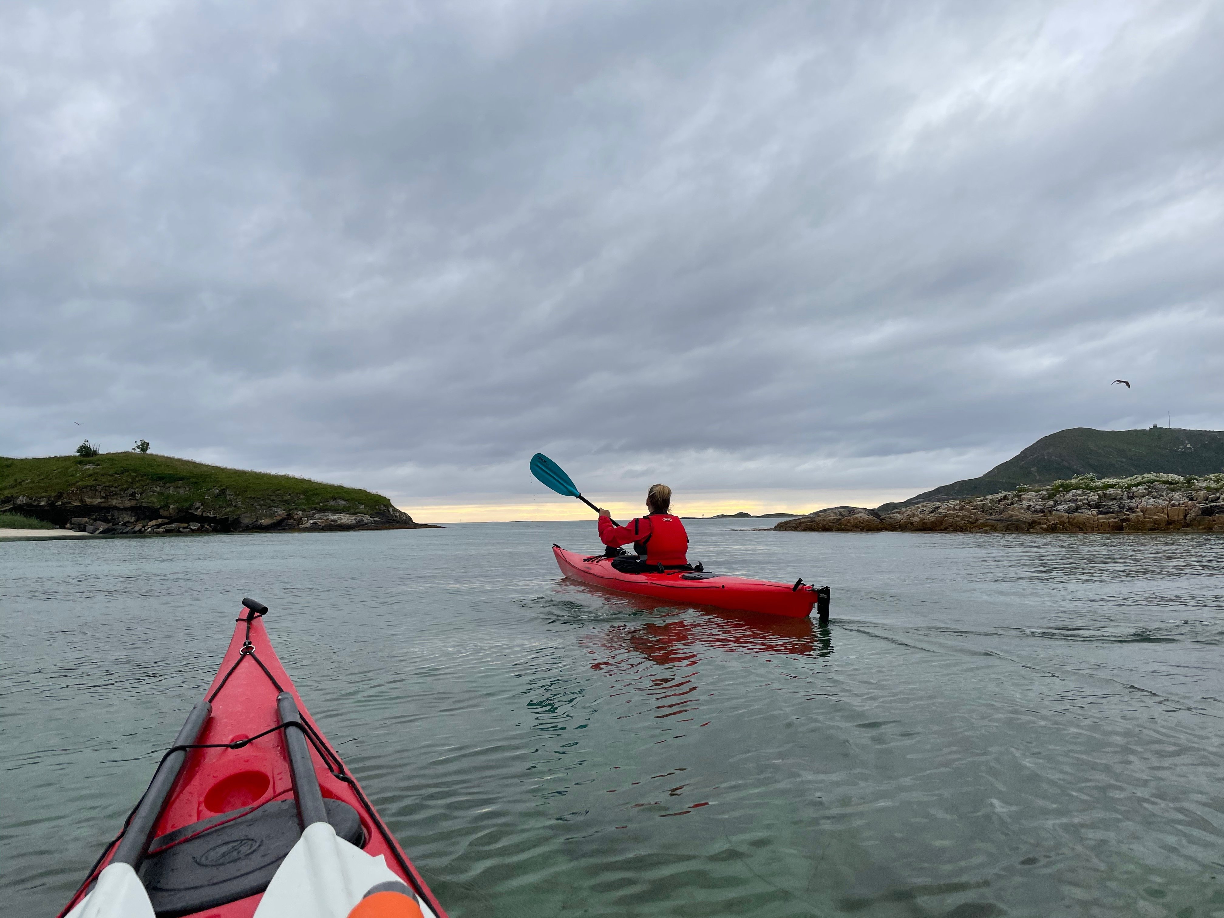 From Tromsø: Sommarøy Midnight Sun Sea Kayaking Tour — Sommarøy island Norway tour photo 4