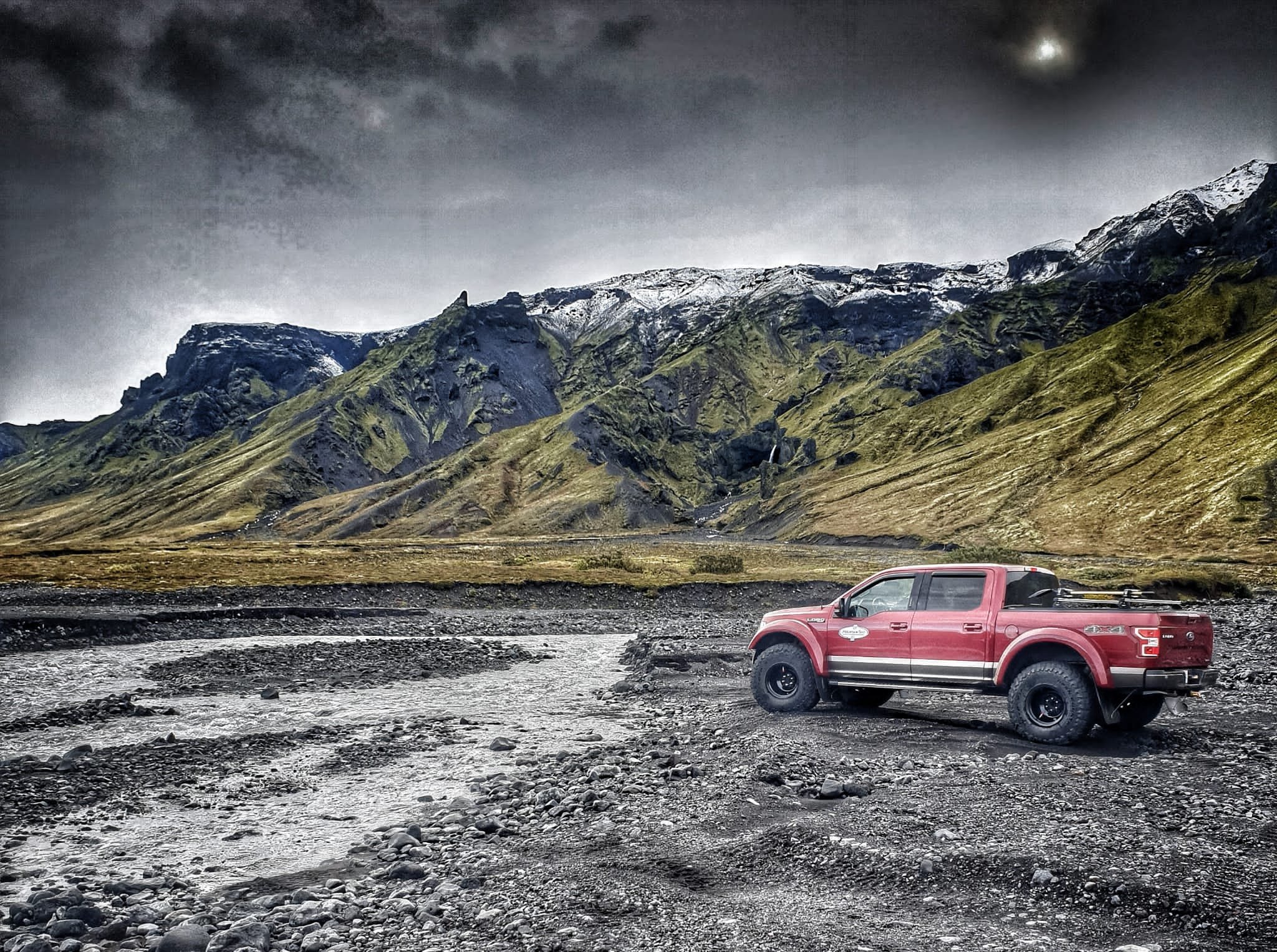 Private Þórsmörk Super Jeep Adventure