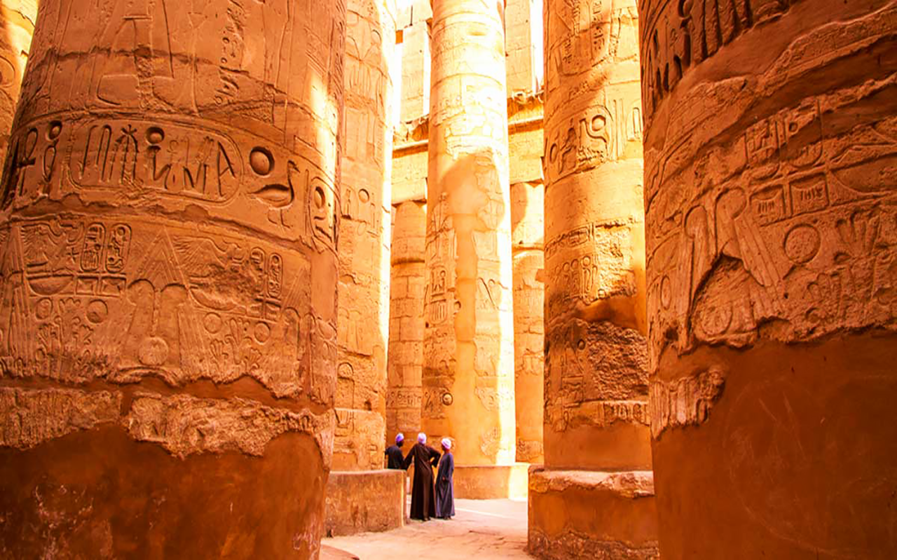 Luxor Discovery by Overnight Sleeper Train from Cairo