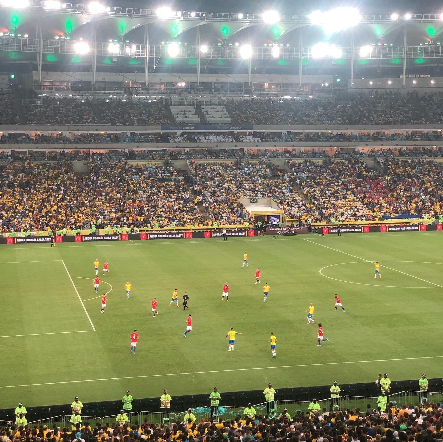 Rio de Janeiro: Live Maracanã Football Match Experience & Drink